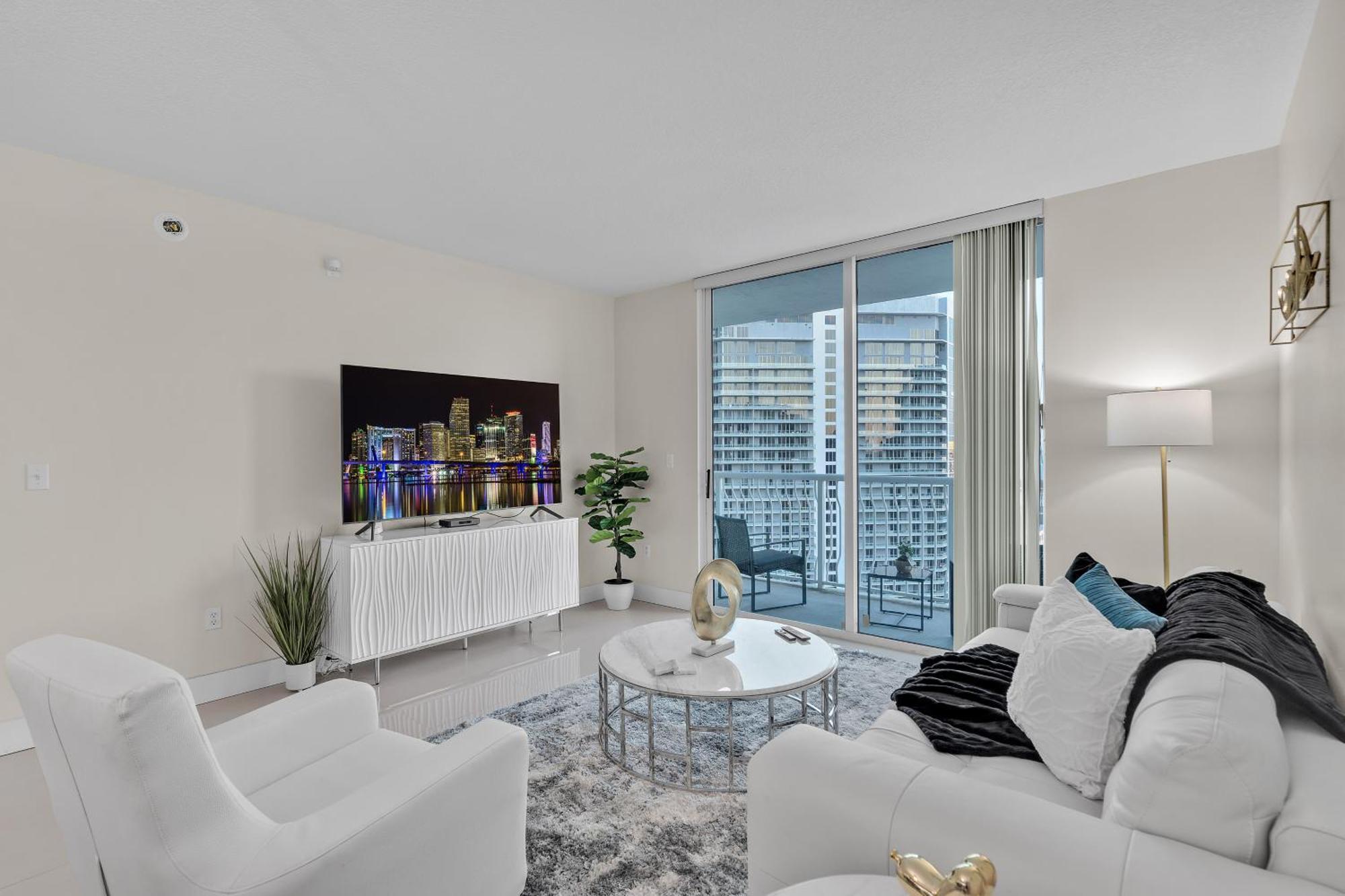 Apartment Beautiful 1 Bedroom Overlooking The Ocean And Downtown Brickell *