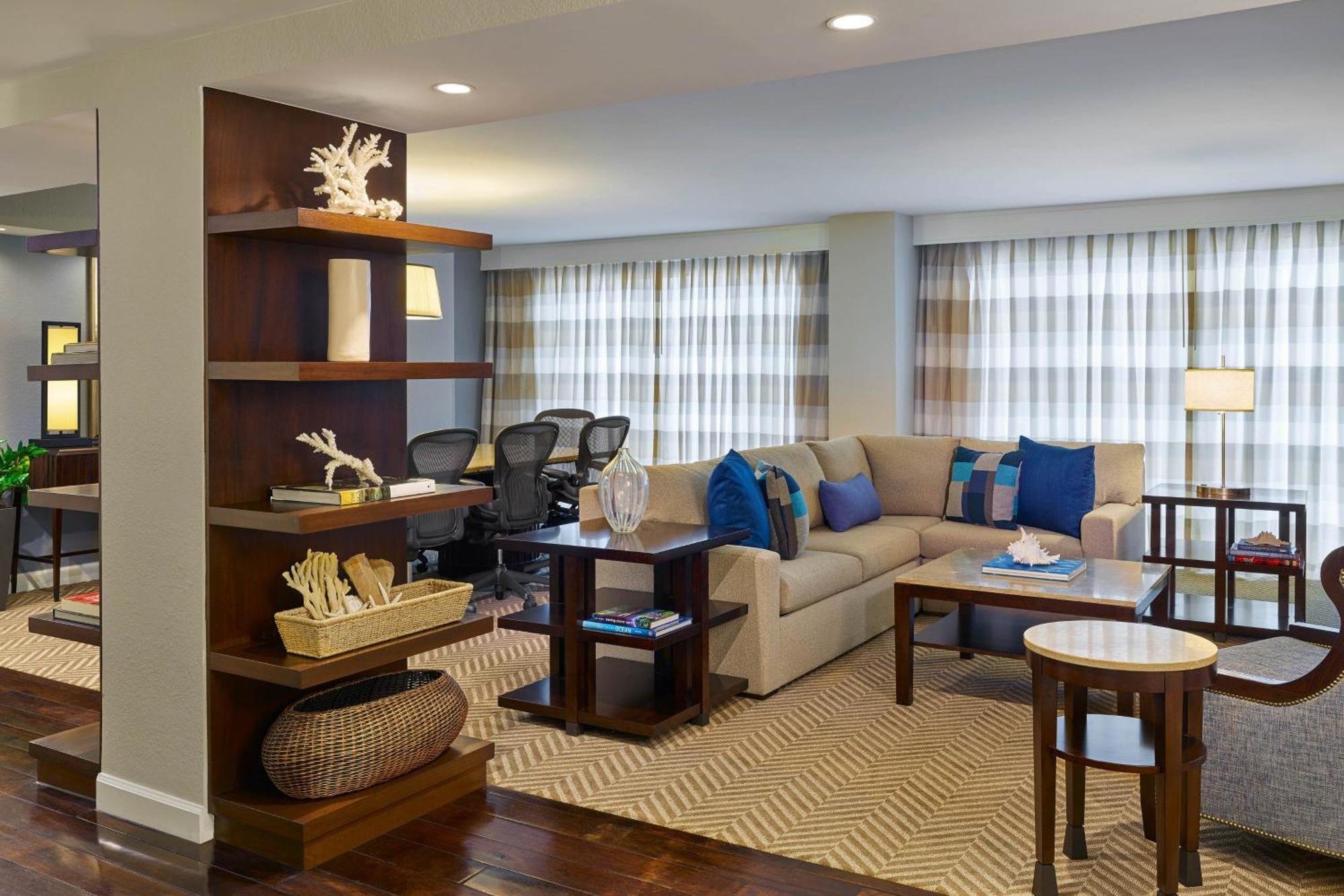 The Westshore Grand, A Tribute Portfolio Hotel, Hotel 4*
