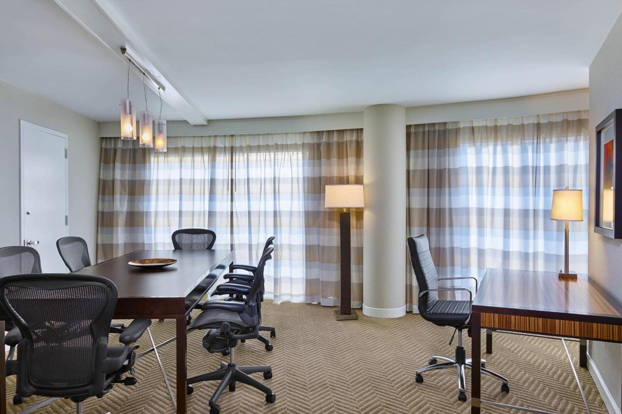 The Westshore Grand, A Tribute Portfolio Hotel, Hotel 4*