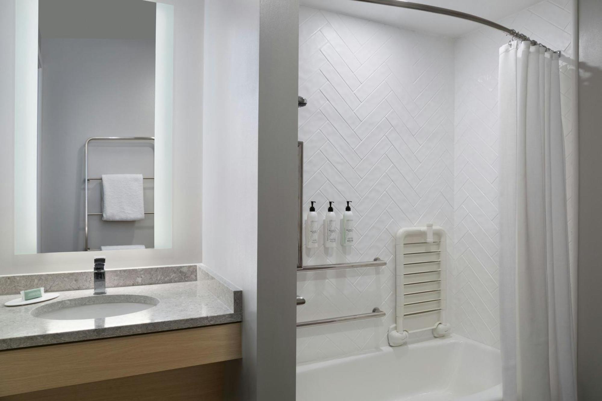 Towneplace Lauderdale West