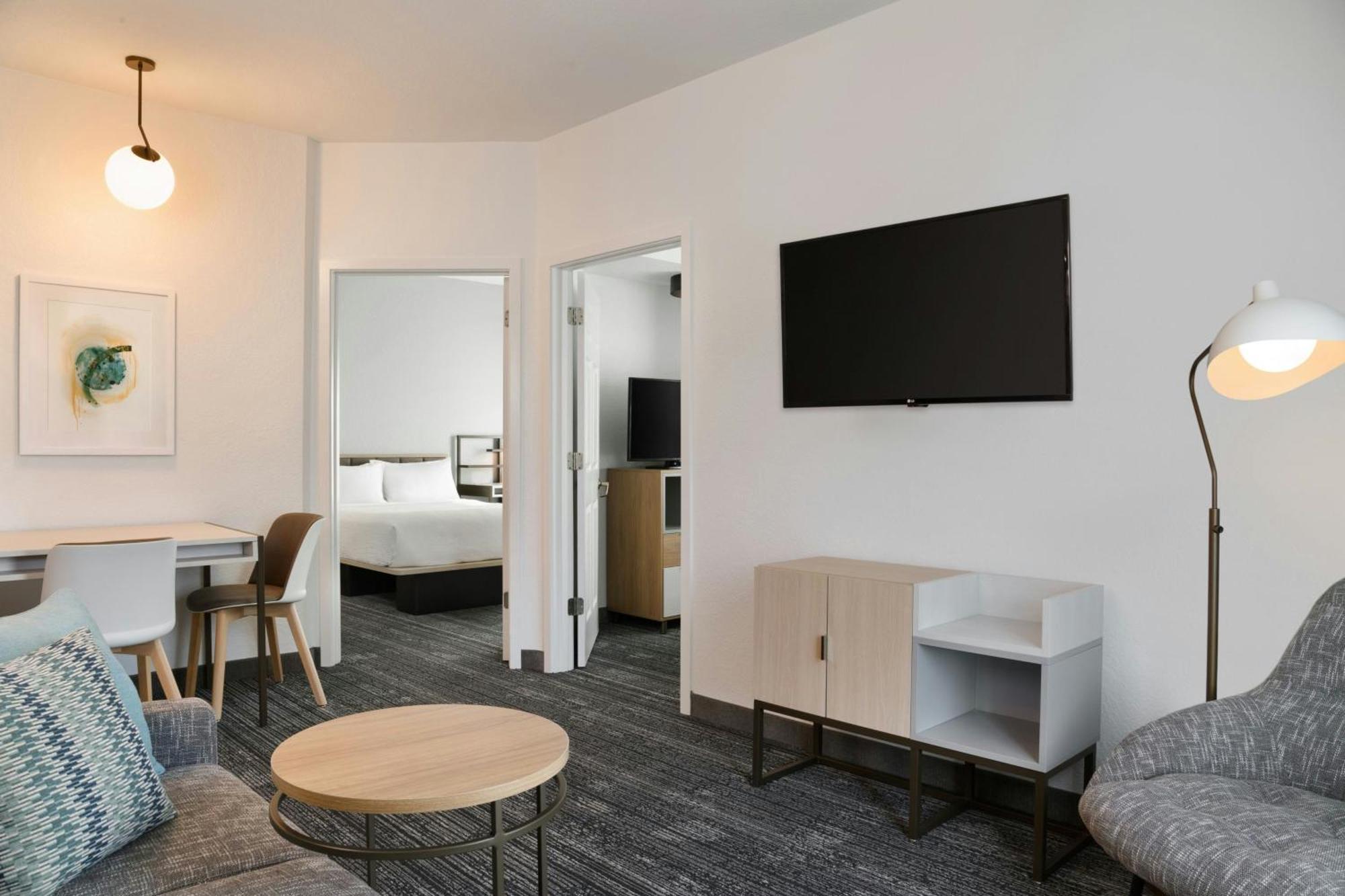 Towneplace Lauderdale West Hotel