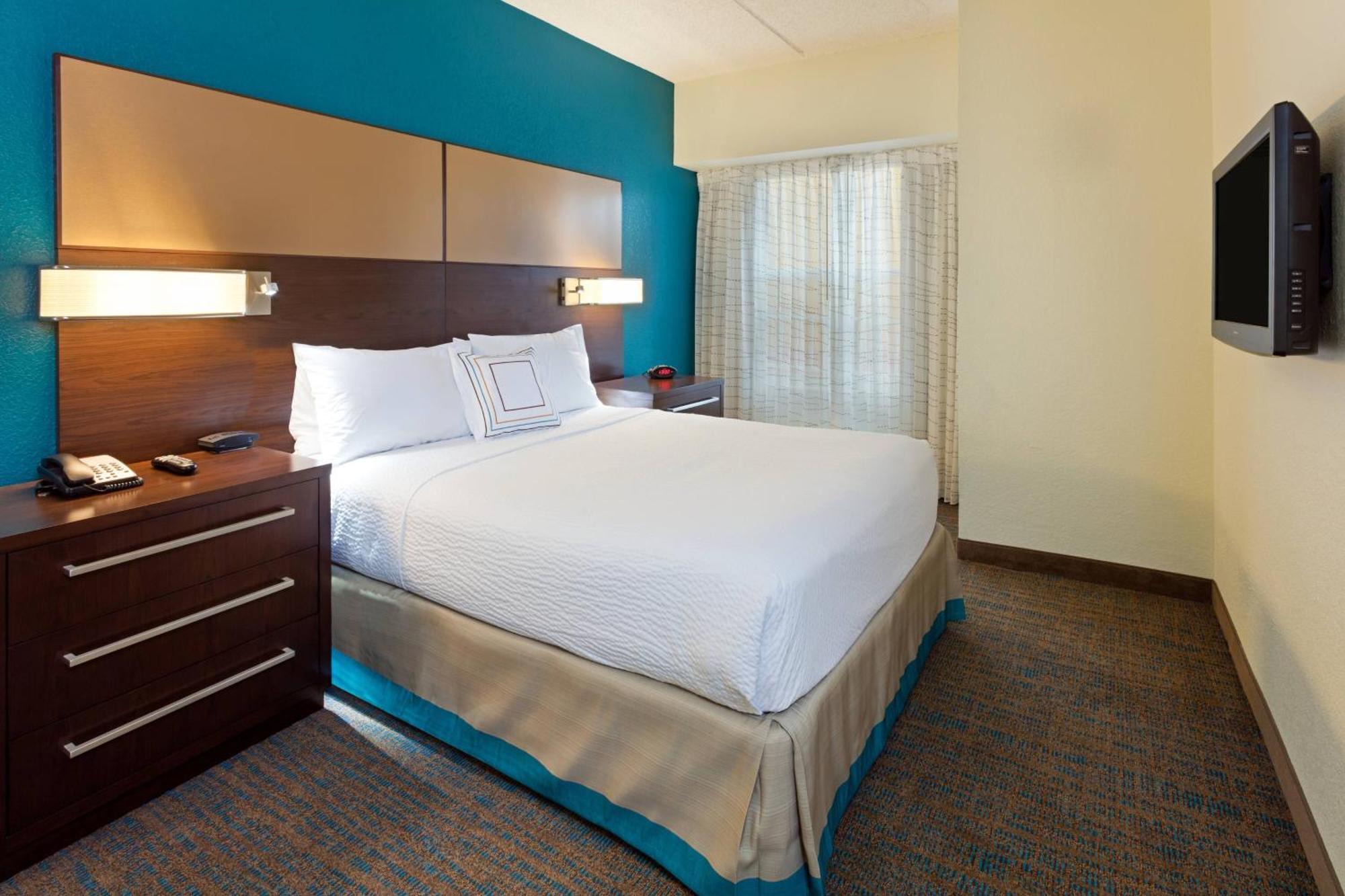By Marriott Lauderdale Of Hotel