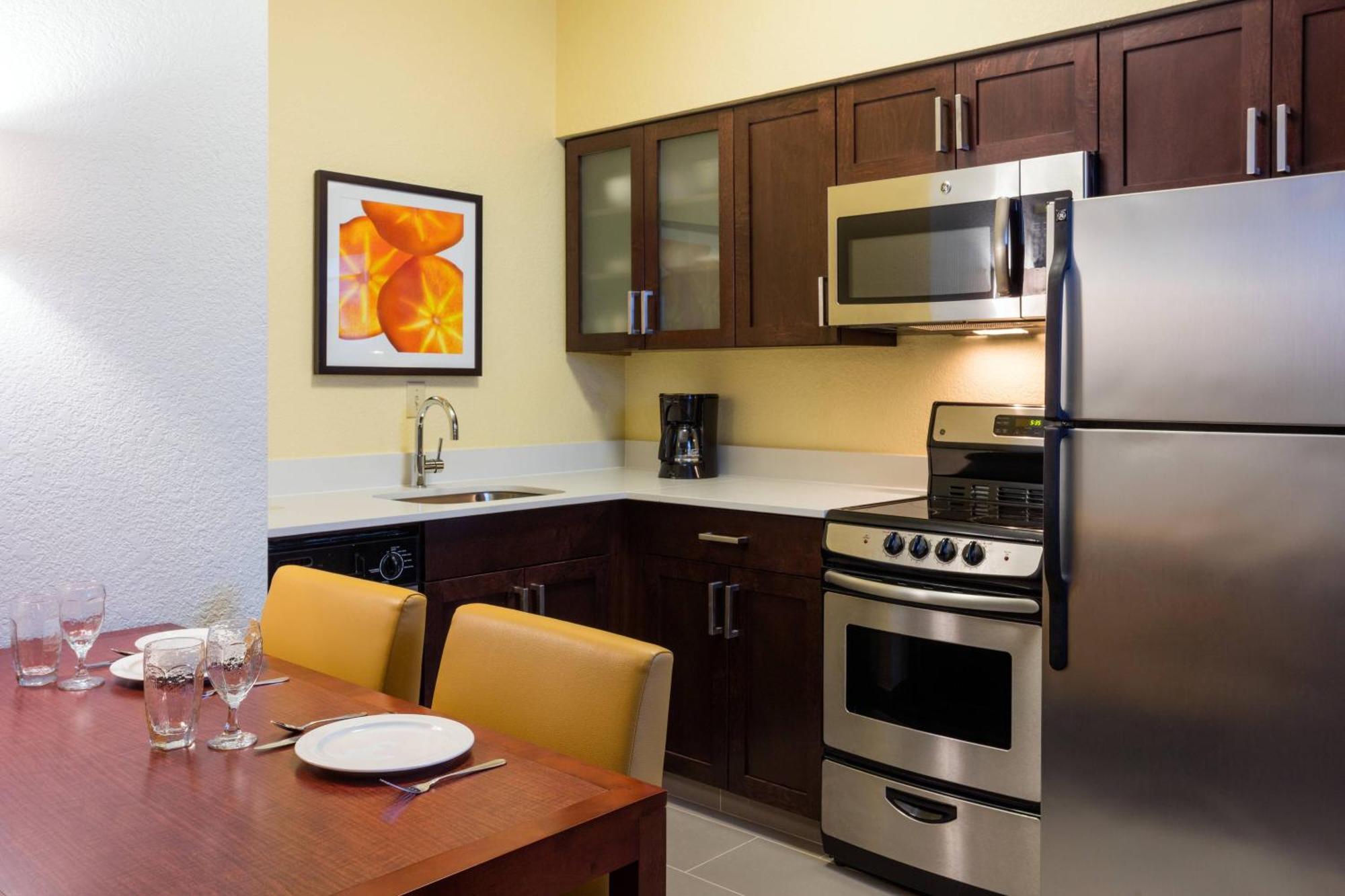 By Marriott Lauderdale Of Hotel 3*