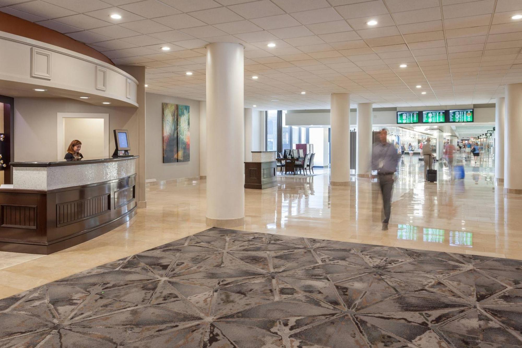 Hotel Airport Marriott