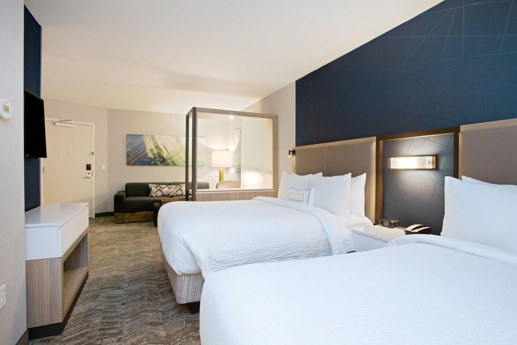 Springhill By Marriott Hotel
