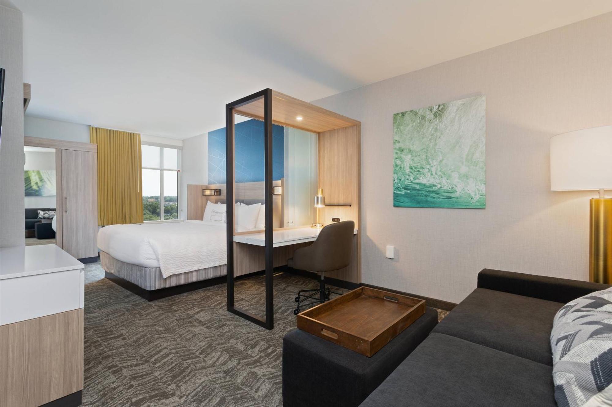 Springhill By Marriott 3*