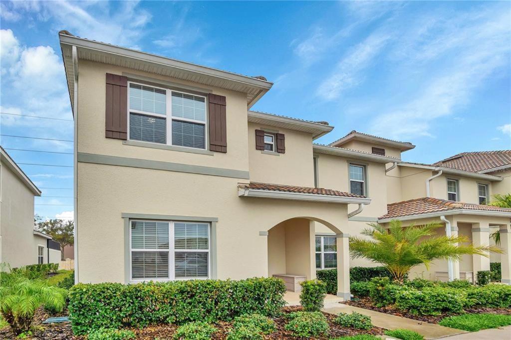 Stunning Townhome With Private Pool - Storey - 5021 Ww * Kissimmee