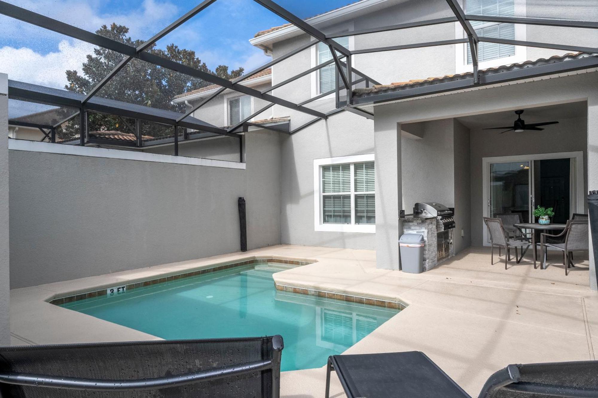 Holiday home 4812 Bedroom - Enchanted Lakeside Escape Luxurious Family Retreat Kissimmee
