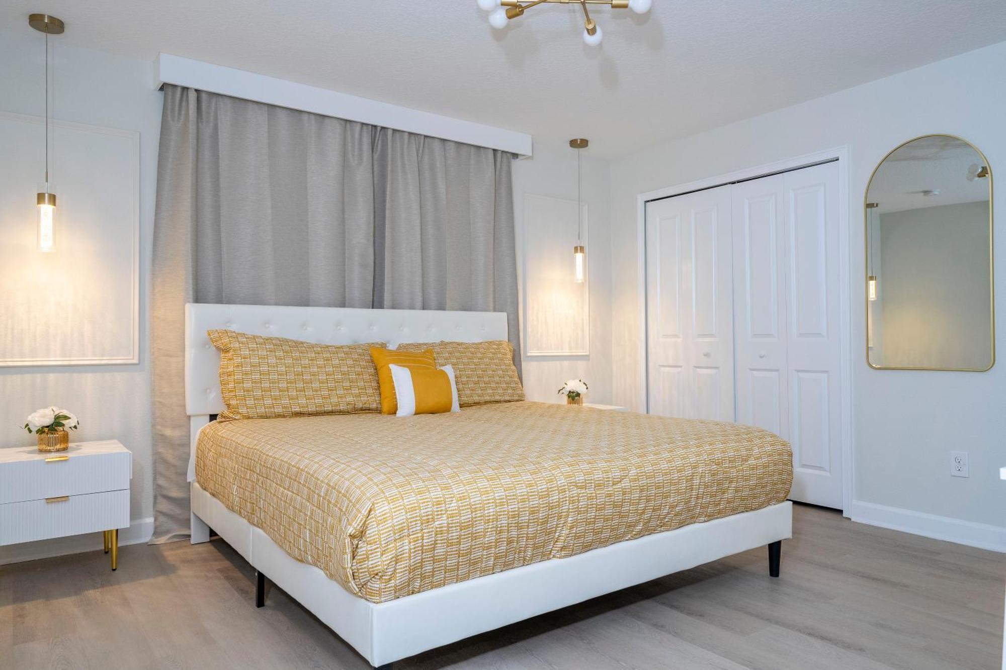 4812 Bedroom - Enchanted Lakeside Escape Luxurious Family Retreat * Kissimmee