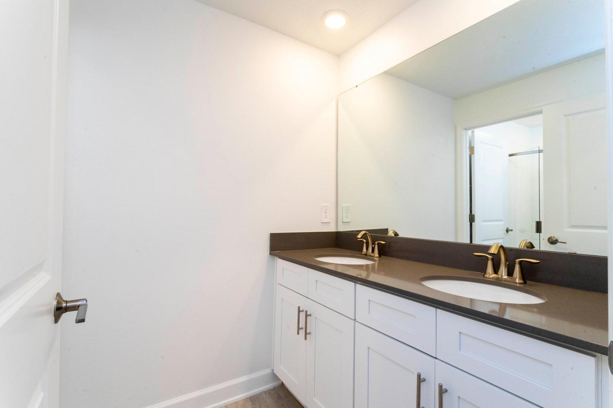 Enchantment 4br Luxury With A Pool! - 4379 Sl *