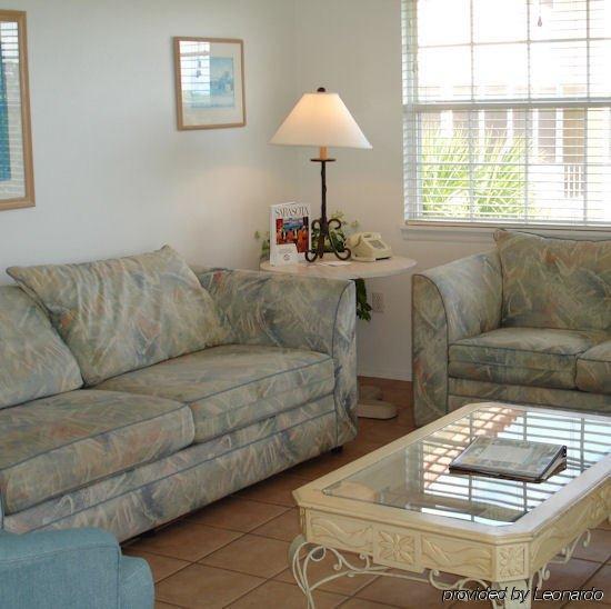 Tradewinds By Resortquest Bradenton Beach