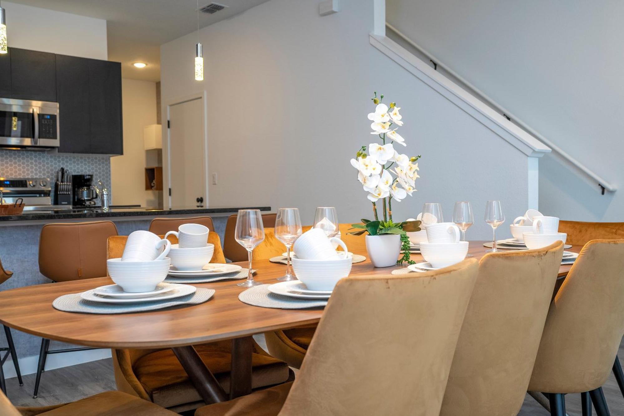 Holiday home 3258 Sw - Luxury Getaway The Hub Relax And Enjoy A Serene Vacation Retreat