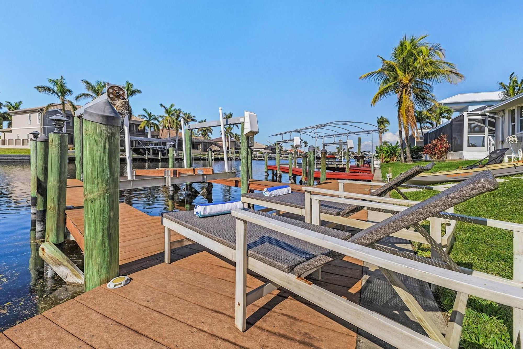 Holiday home Stunning Luxury! Gulf Access, Pool Table - Harbour Haven - Roelens
