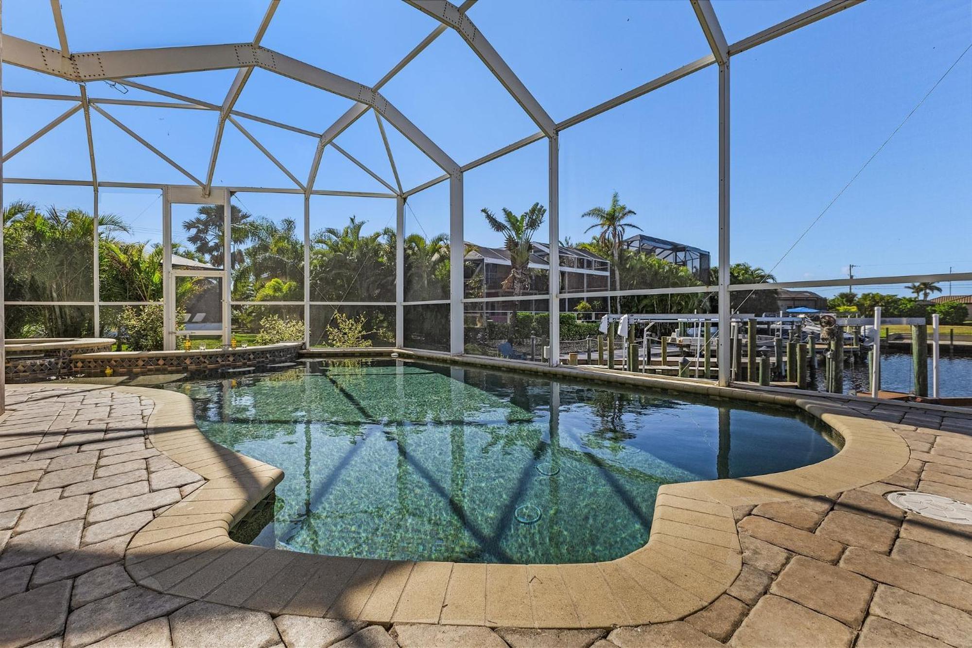 Stunning Luxury! Gulf Access, Pool Table - Harbour Haven - Roelens Holiday home Cape Coral