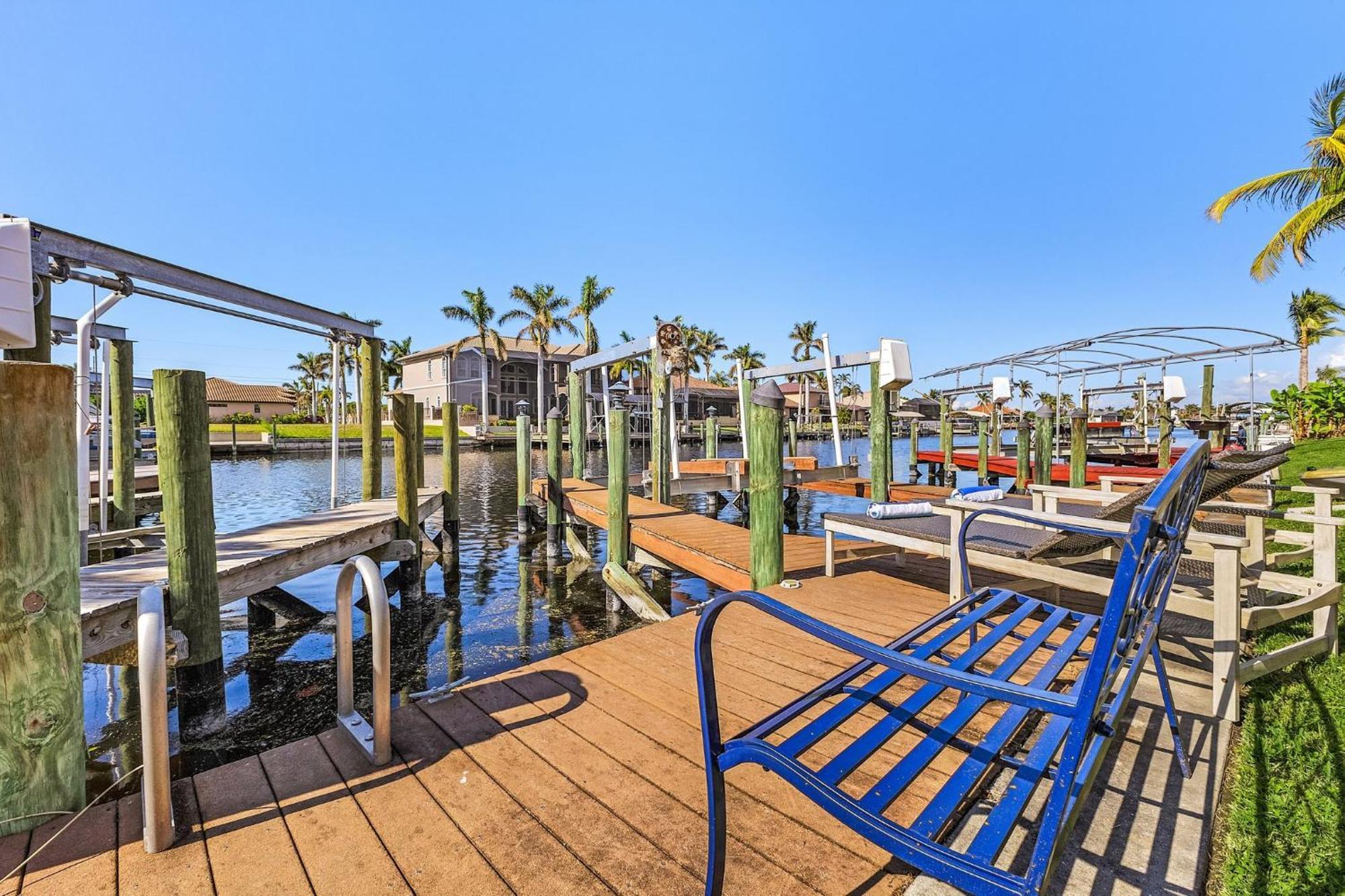 Stunning Luxury! Gulf Access, Pool Table - Harbour Haven - Roelens *