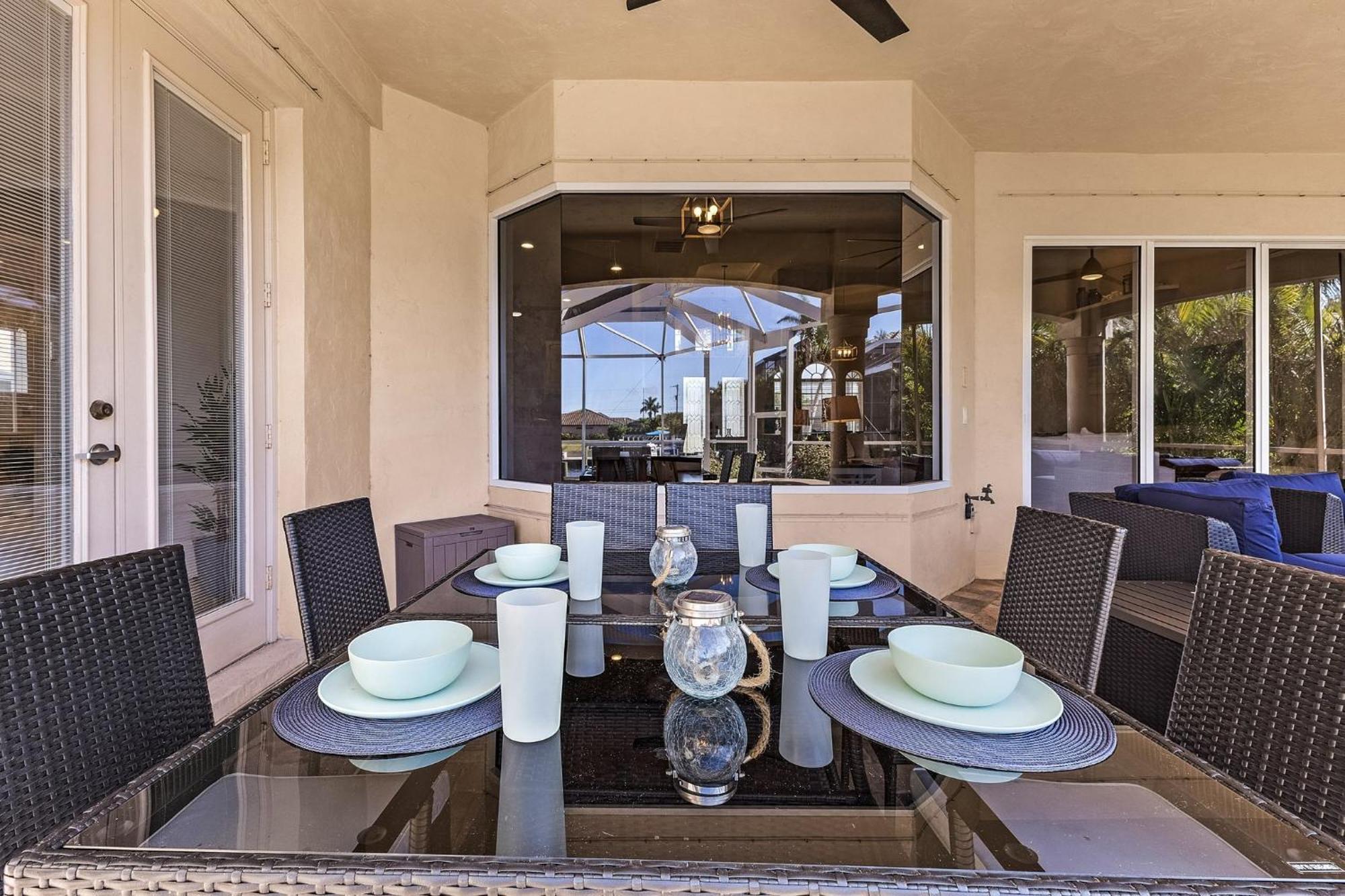 Stunning Luxury! Gulf Access, Pool Table - Harbour Haven - Roelens Holiday home Cape Coral