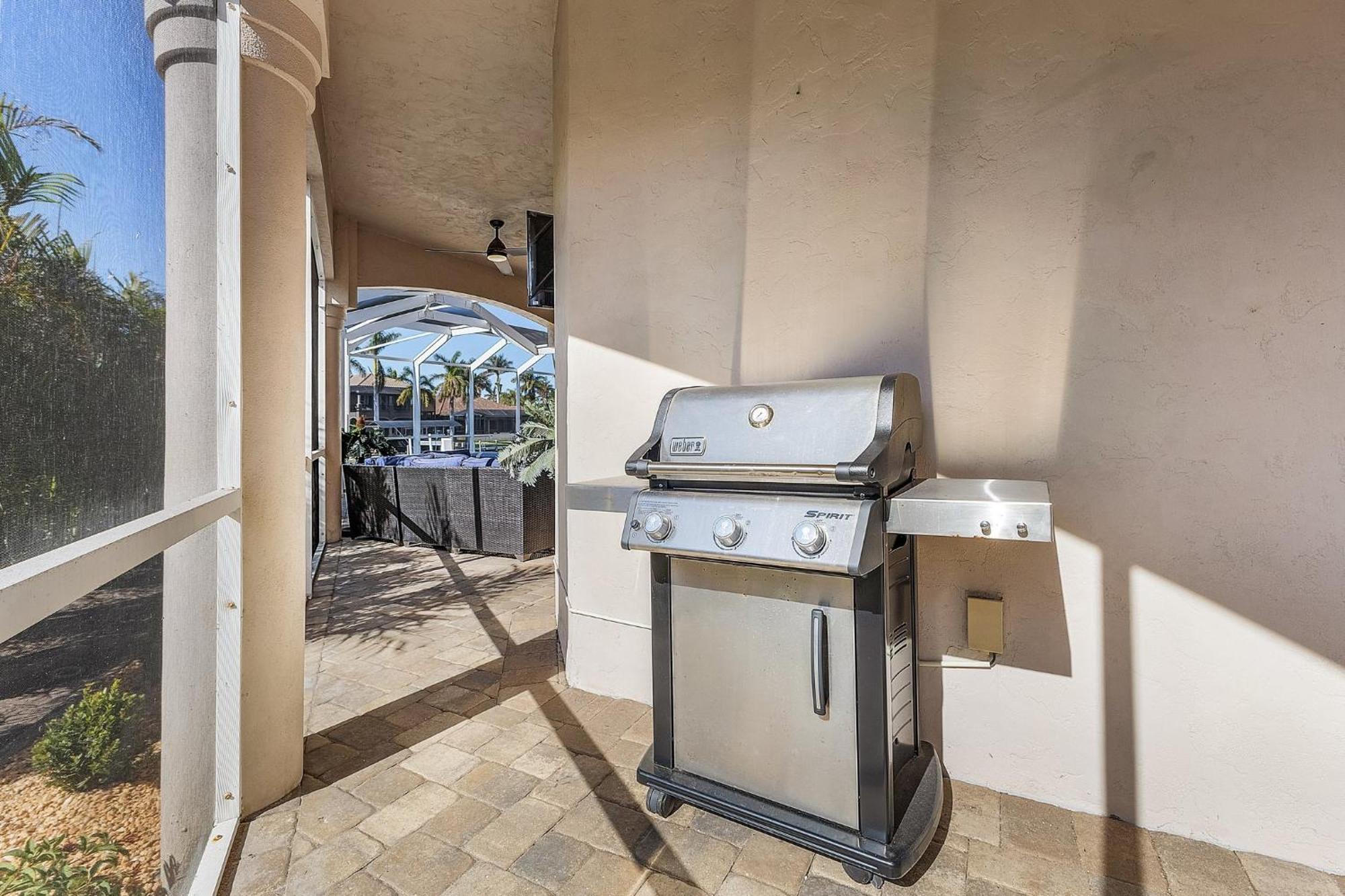 Stunning Luxury! Gulf Access, Pool Table - Harbour Haven - Roelens Holiday home *