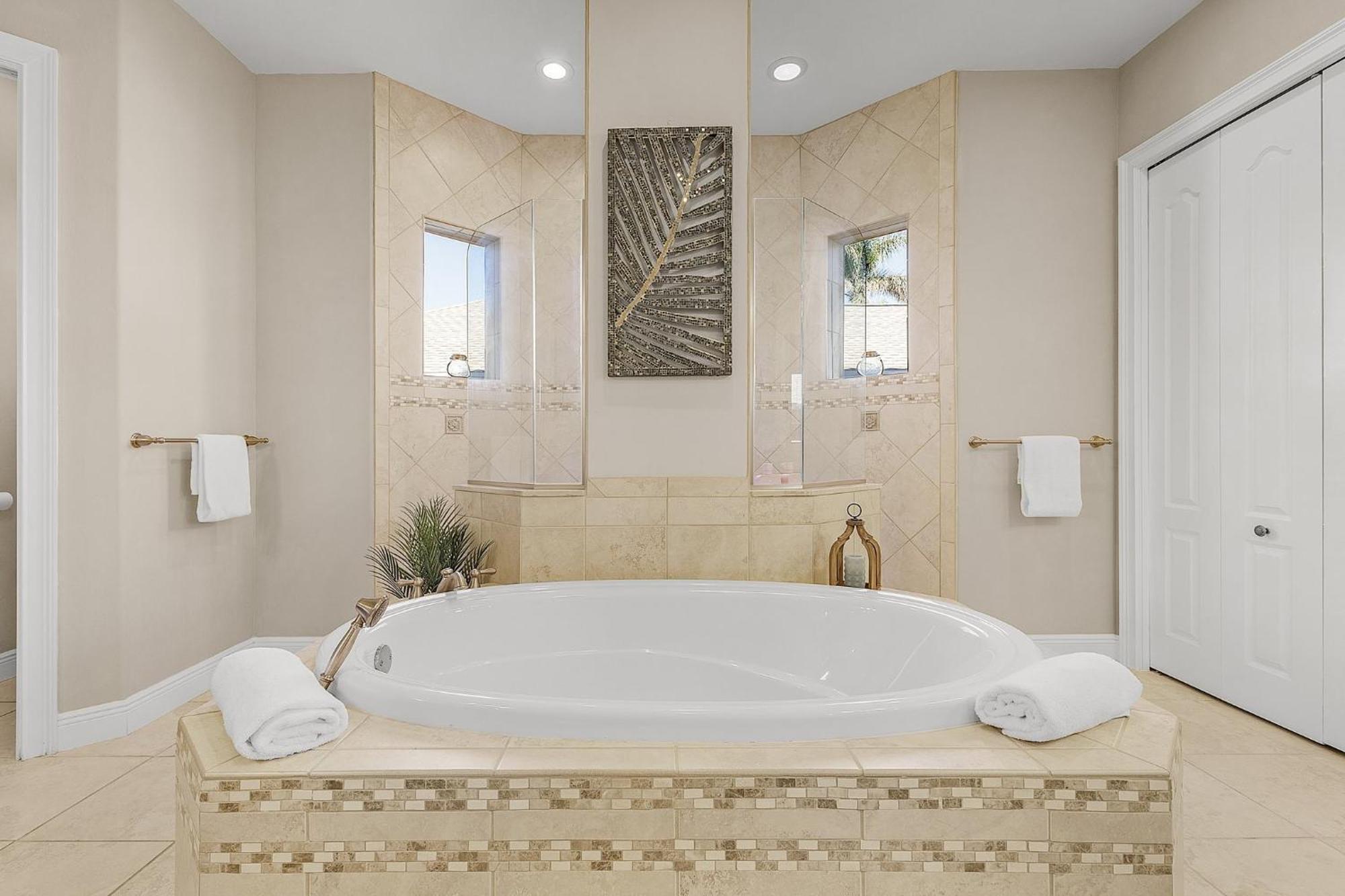 Stunning Luxury! Gulf Access, Pool Table - Harbour Haven - Roelens *