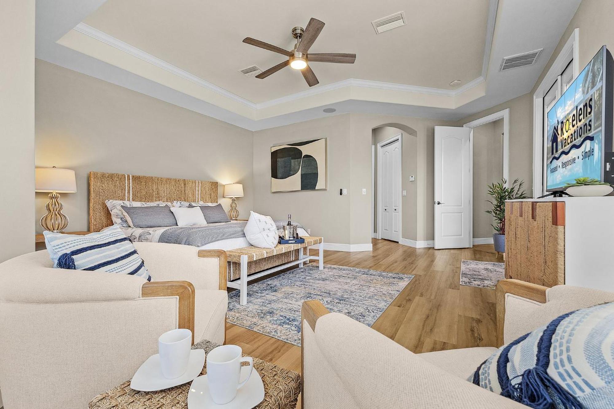 Stunning Luxury! Gulf Access, Pool Table - Harbour Haven - Roelens Cape Coral