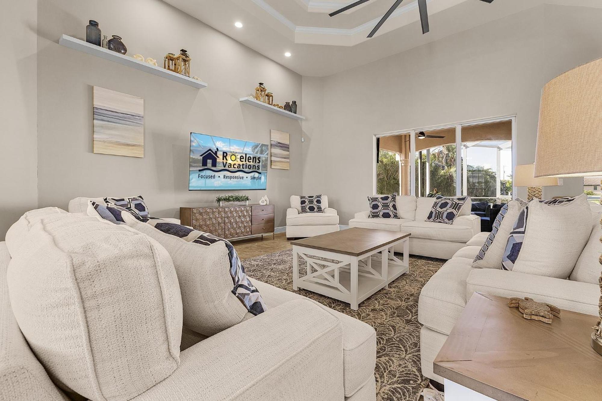 Stunning Luxury! Gulf Access, Pool Table - Harbour Haven - Roelens Holiday home Cape Coral
