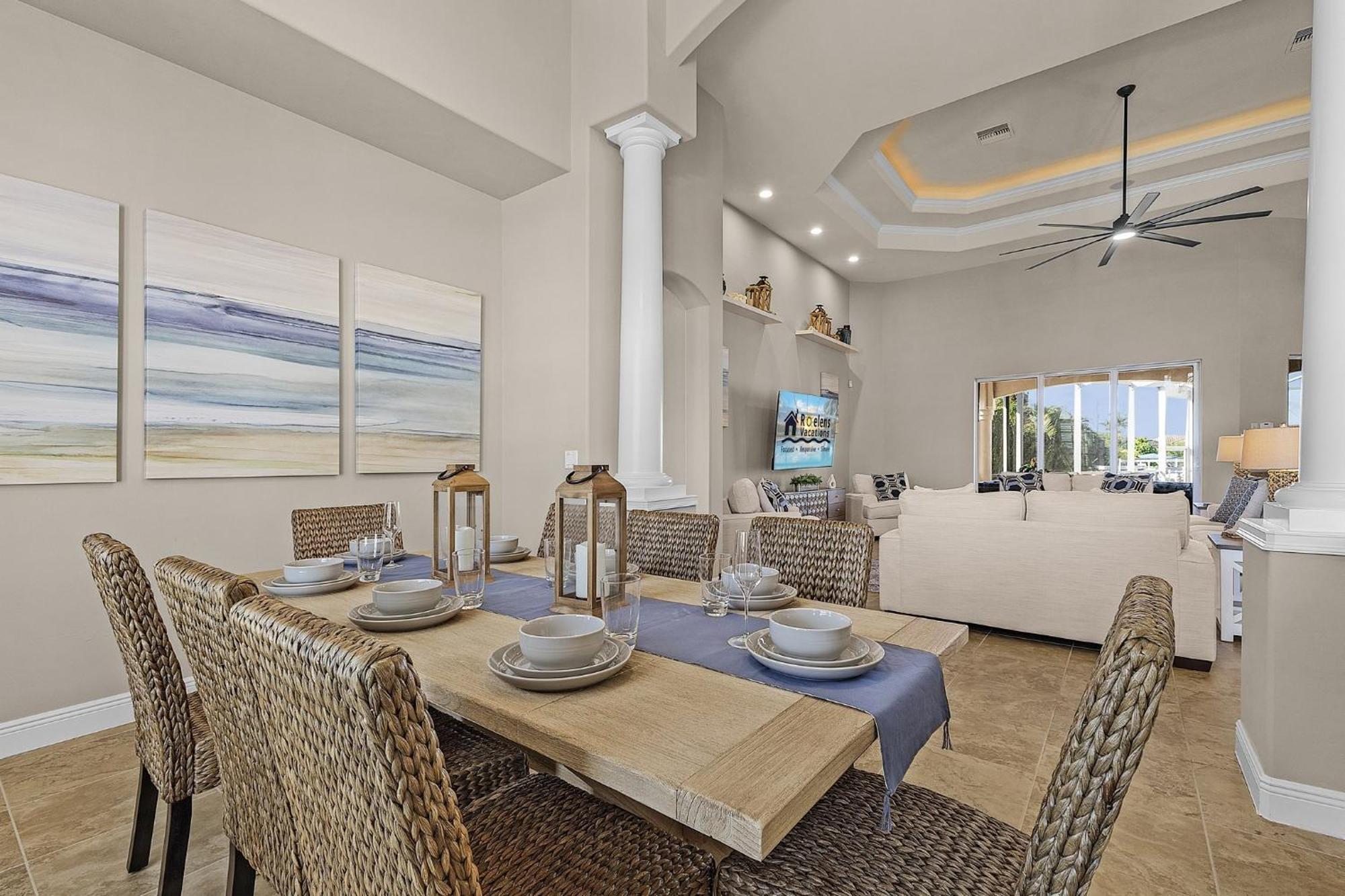 Holiday home Stunning Luxury! Gulf Access, Pool Table - Harbour Haven - Roelens Cape Coral
