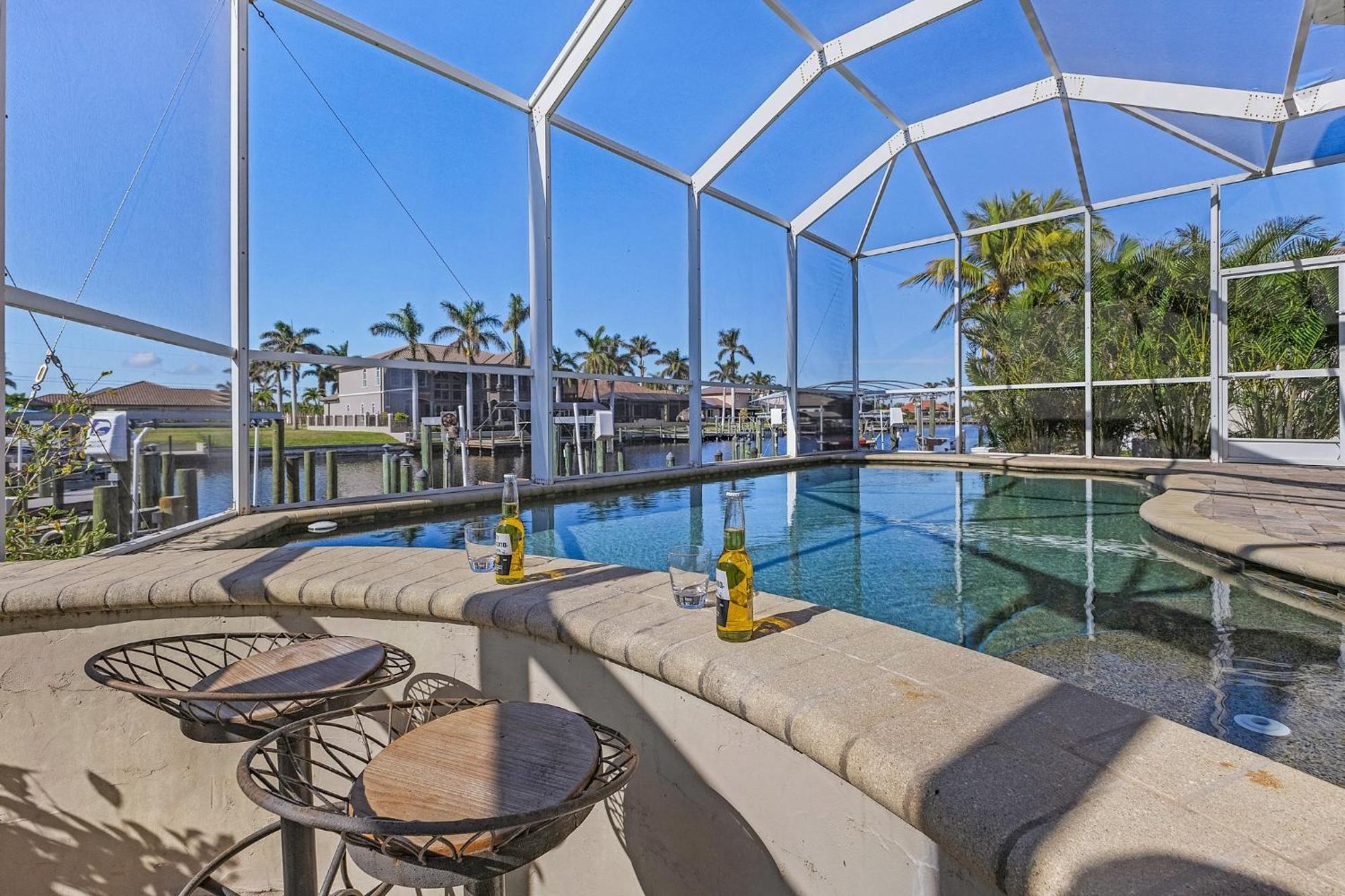 Stunning Luxury! Gulf Access, Pool Table - Harbour Haven - Roelens Holiday home *