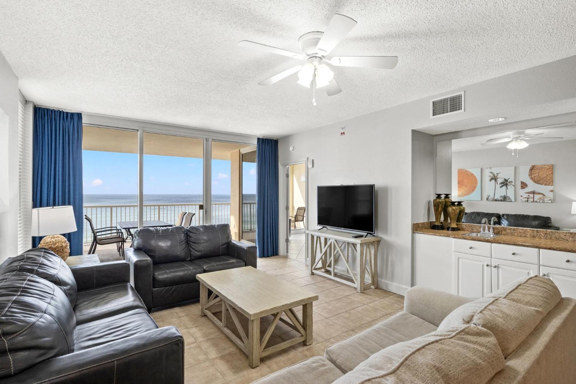 Resort Official Majestic - Over 60 Units - Ocean Front, Panama Beach, Fl