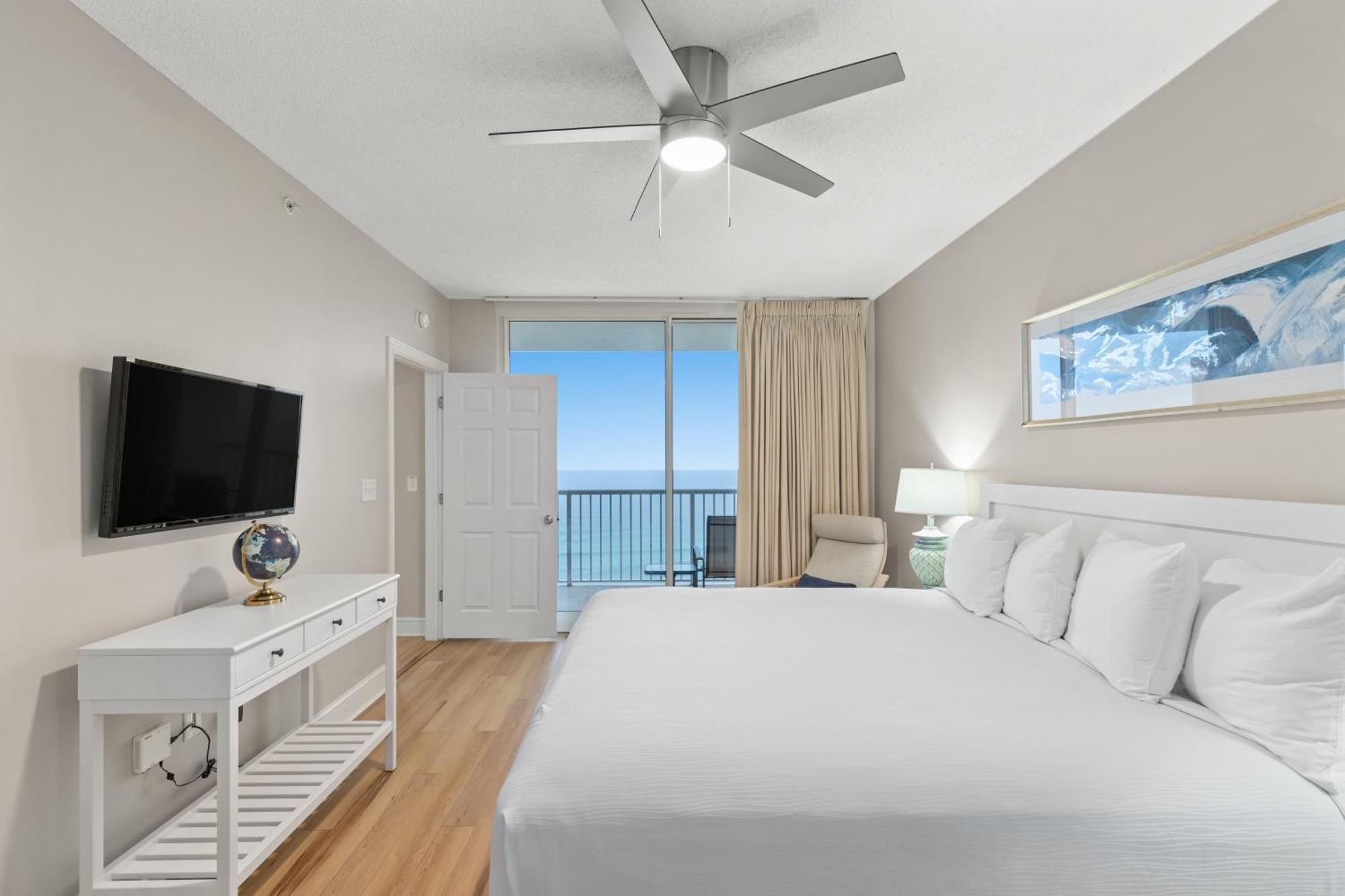 Official Majestic - Over 60 Units - Ocean Front, Panama Beach, Fl Resort 4*