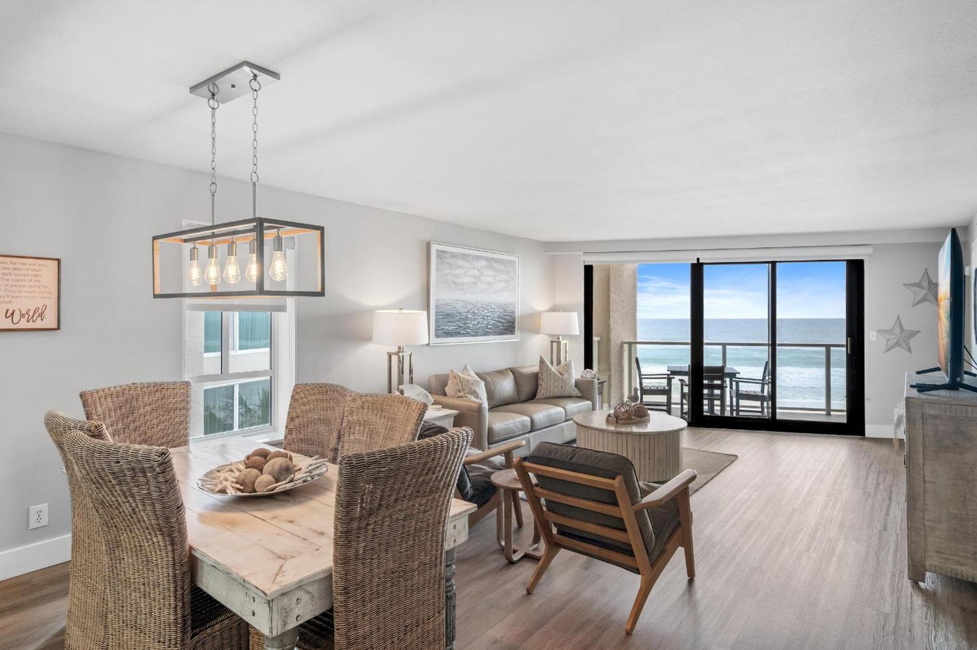 Beachside Two 4242 Holiday home *