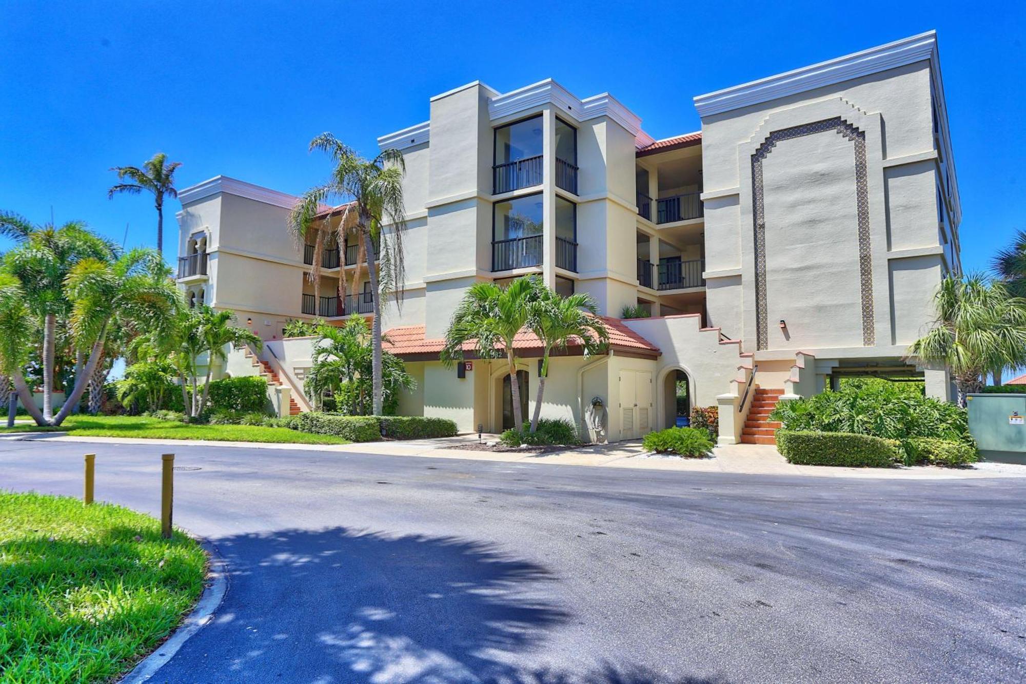 Holiday home Land's End 11-203 Front - Premier St. Pete Beach