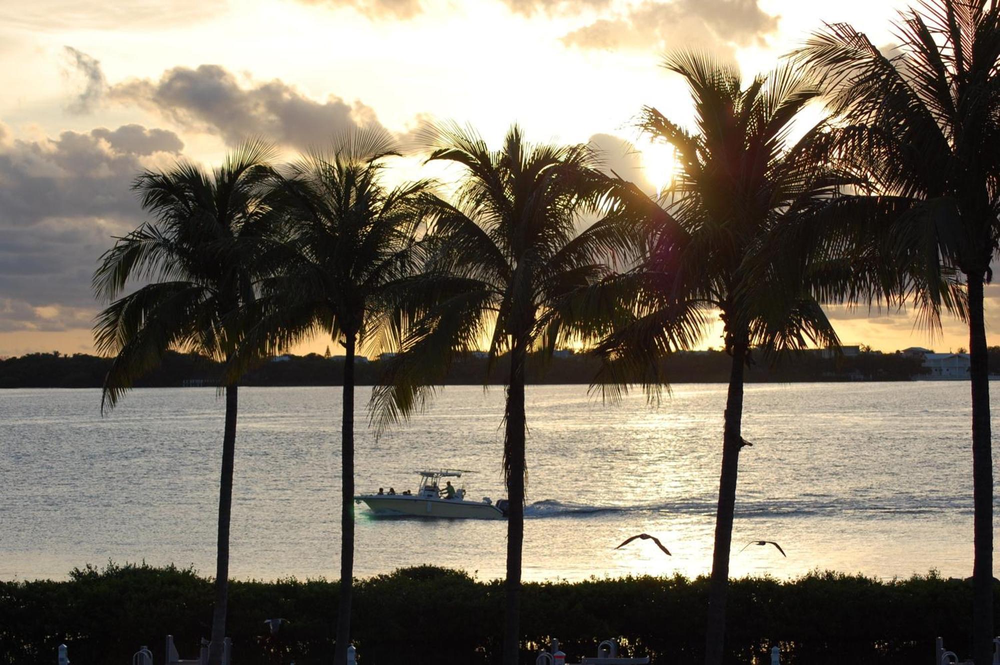 Villa Waterfront Luxury 62 With Sunset Views And Boat Slip *