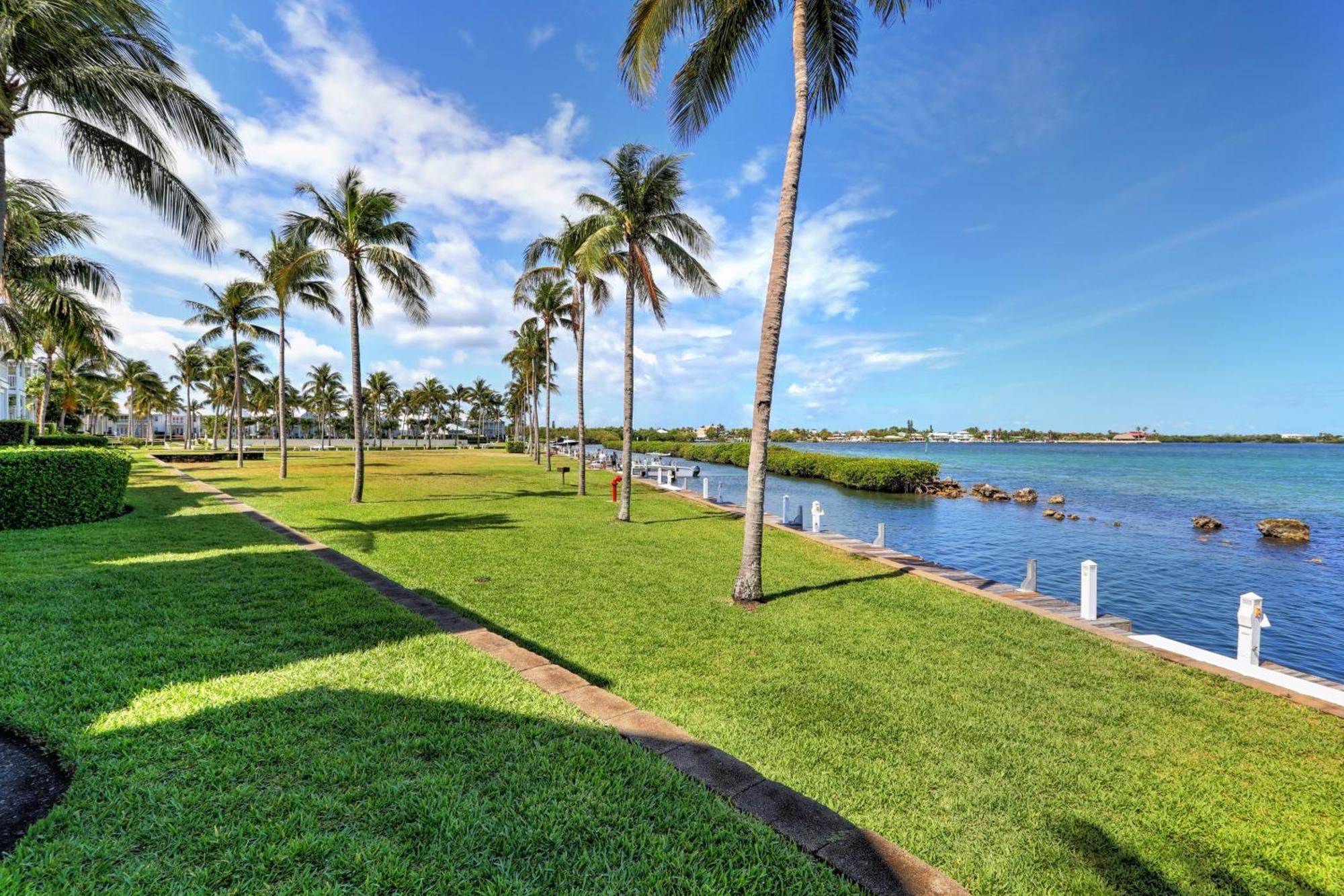 Villa Waterfront Luxury 62 With Sunset Views And Boat Slip *