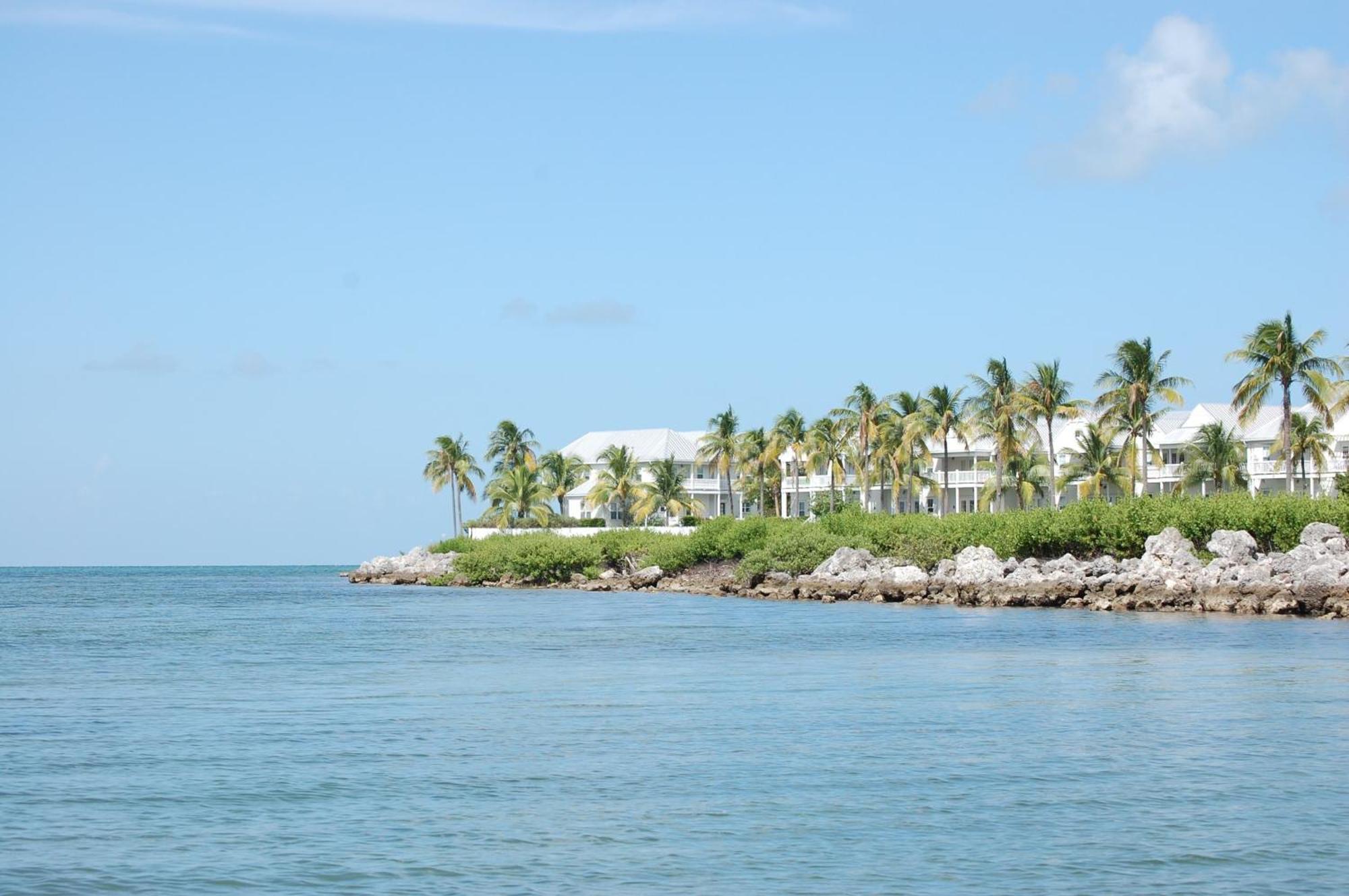 Villa Waterfront Luxury 62 With Sunset Views And Boat Slip Marathon