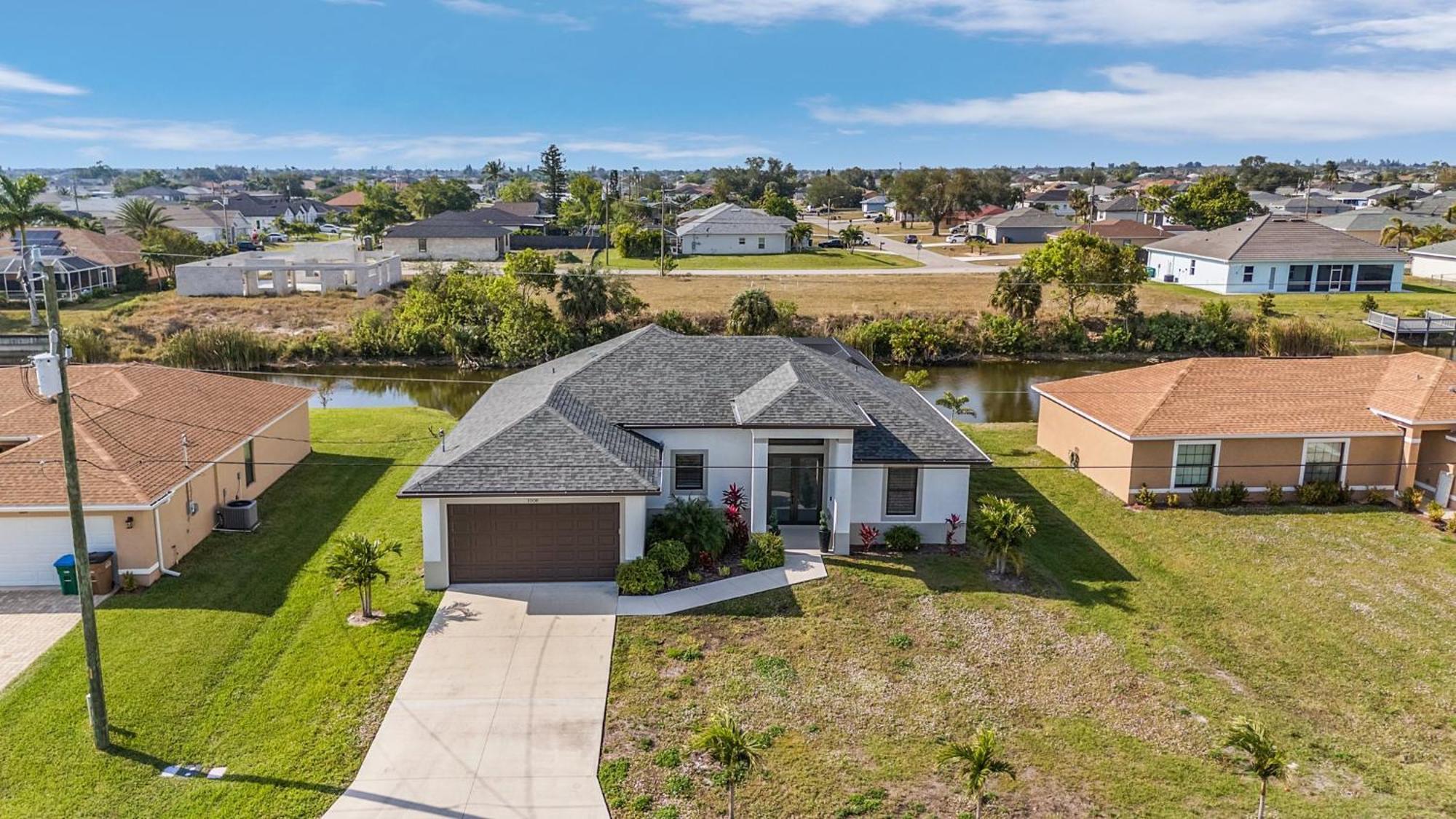 Brand New & Luxurious, Sunsets, Heated Pool & - Palm Breeze - Roelens *
