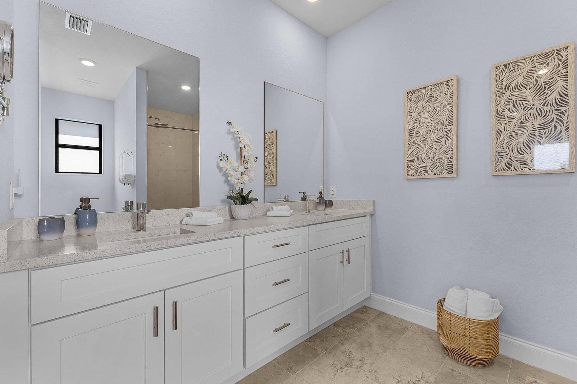 Brand New & Luxurious, Sunsets, Heated Pool & - Palm Breeze - Roelens *