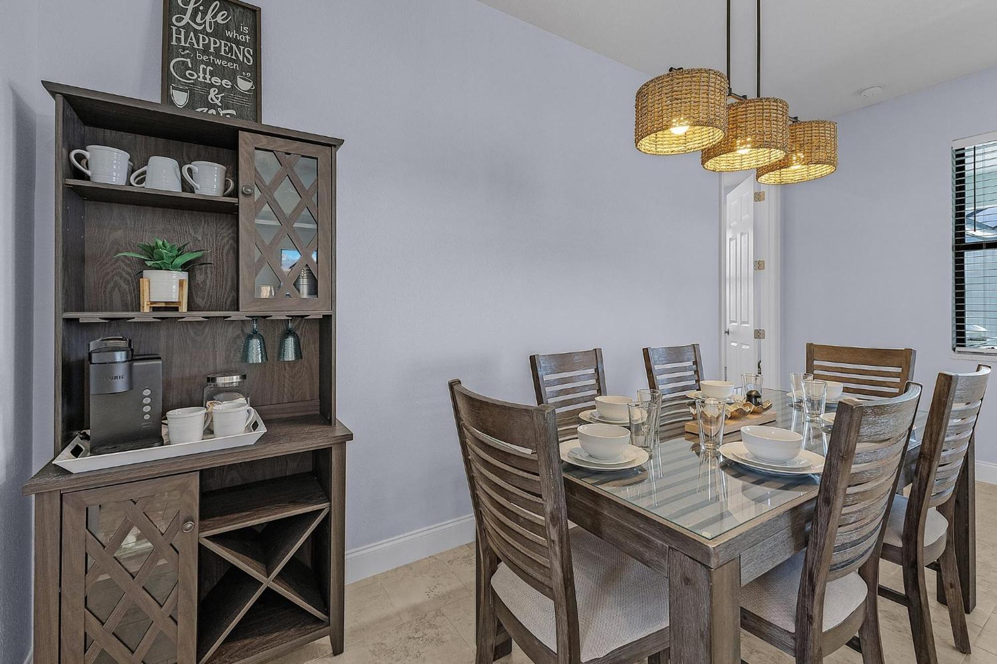 Holiday home Brand New & Luxurious, Sunsets, Heated Pool & - Palm Breeze - Roelens Cape Coral