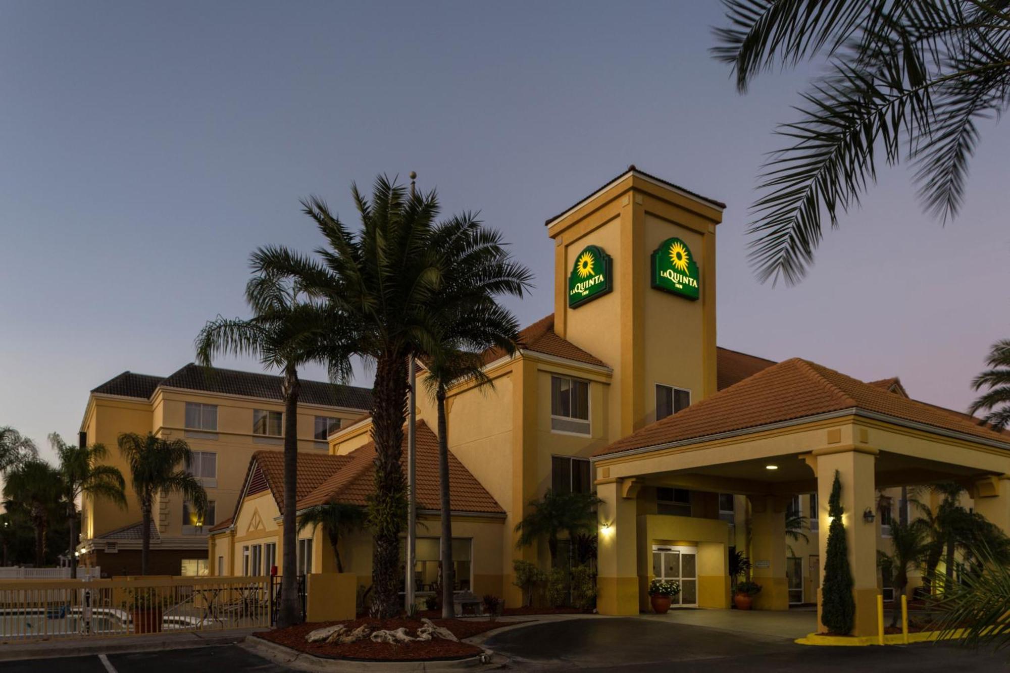 Hotel La Quinta By Wyndham Universal Area - Free Shuttle To Universal