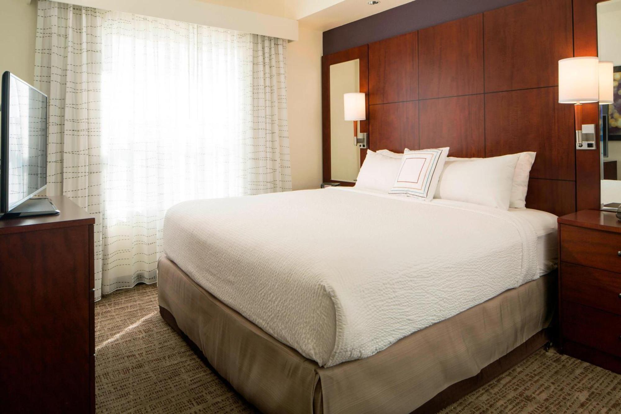Residence Inn Melbourne Hotel 3*
