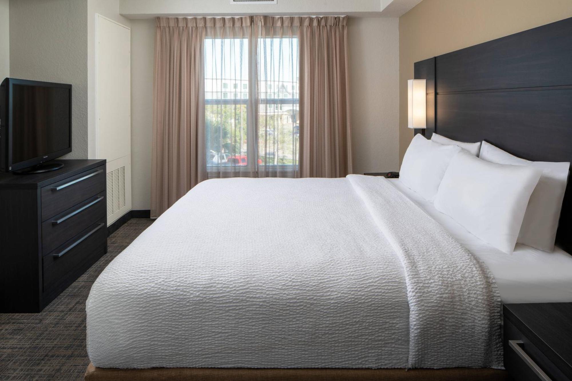 By Marriott Cocoa 3* Cape Canaveral