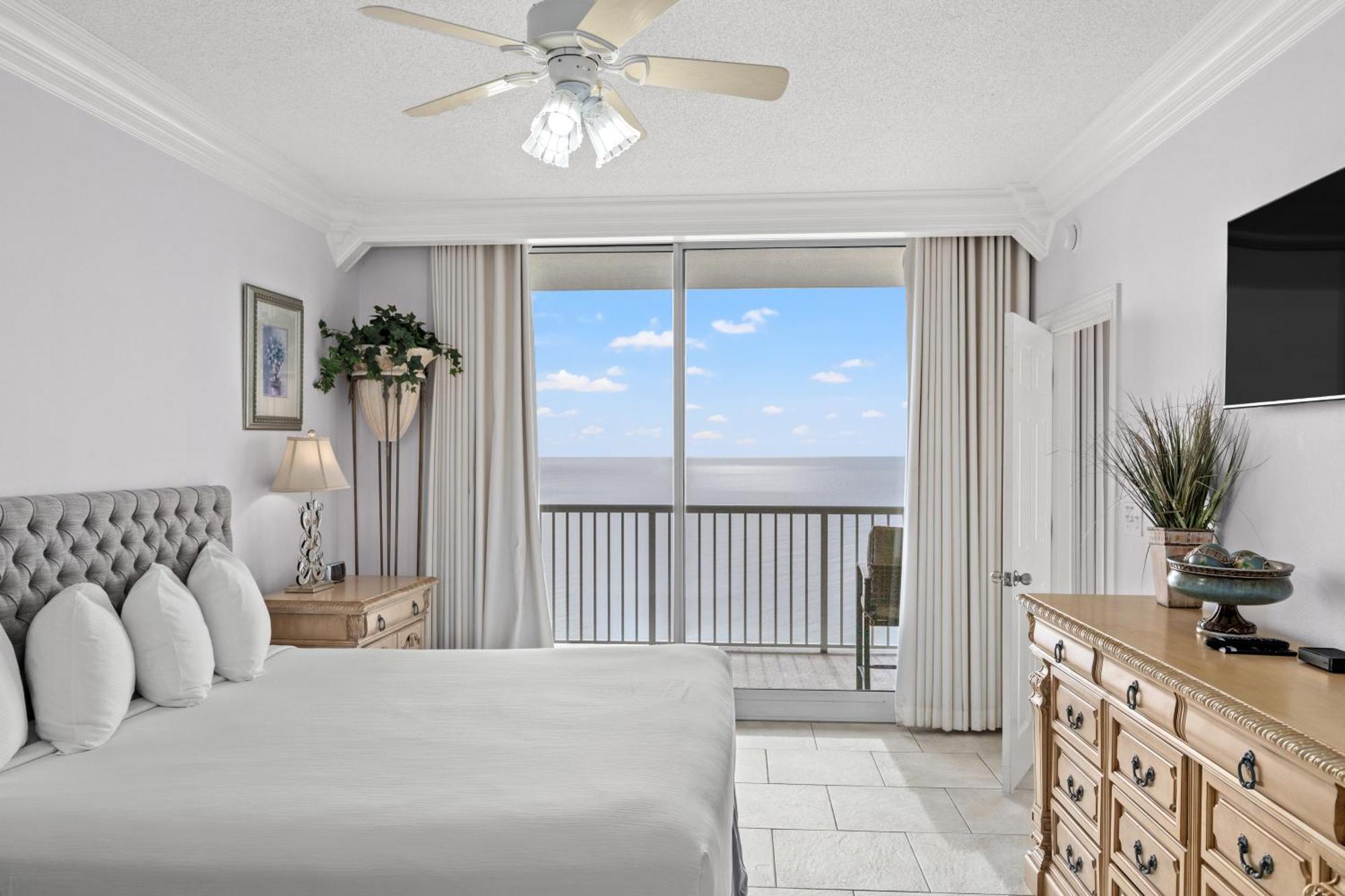 Official Majestic - Over 60 Units - Ocean Front, Panama Beach, Fl 4*
