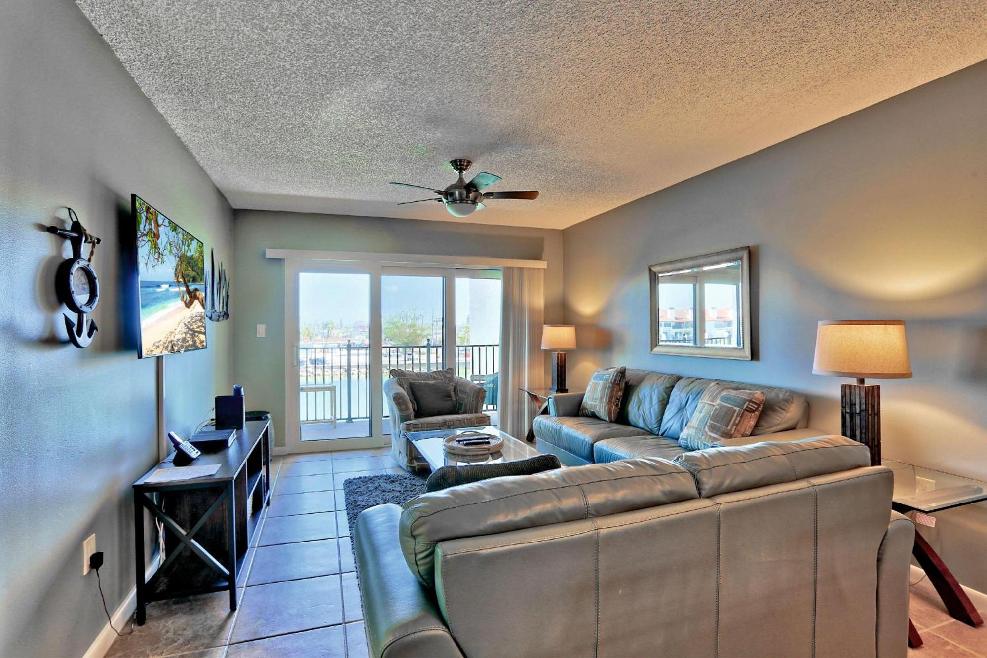 Land's End 4-304 Bay Front - Premier * St. Pete Beach