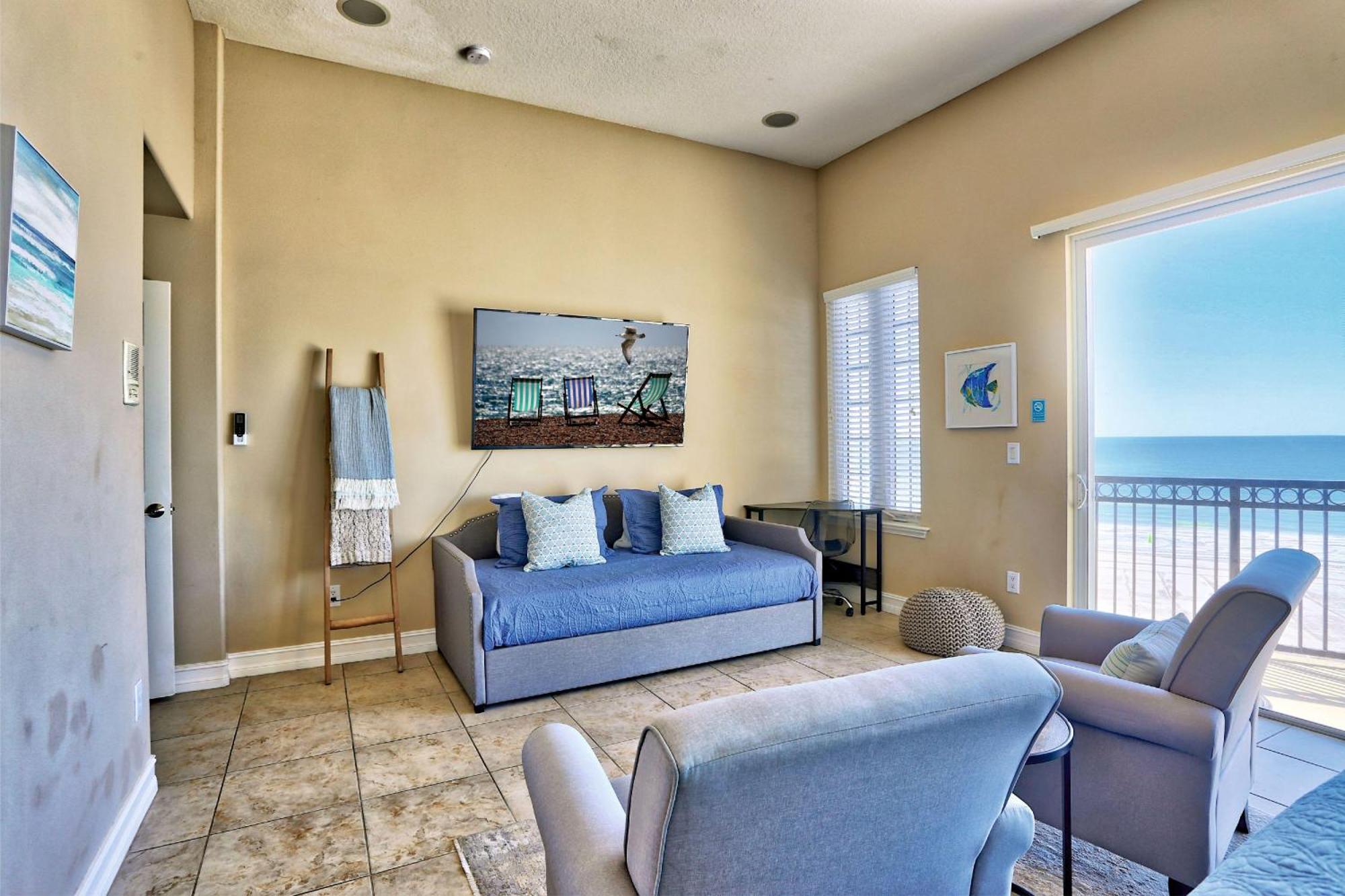 Seaclusion Townhome Holiday home