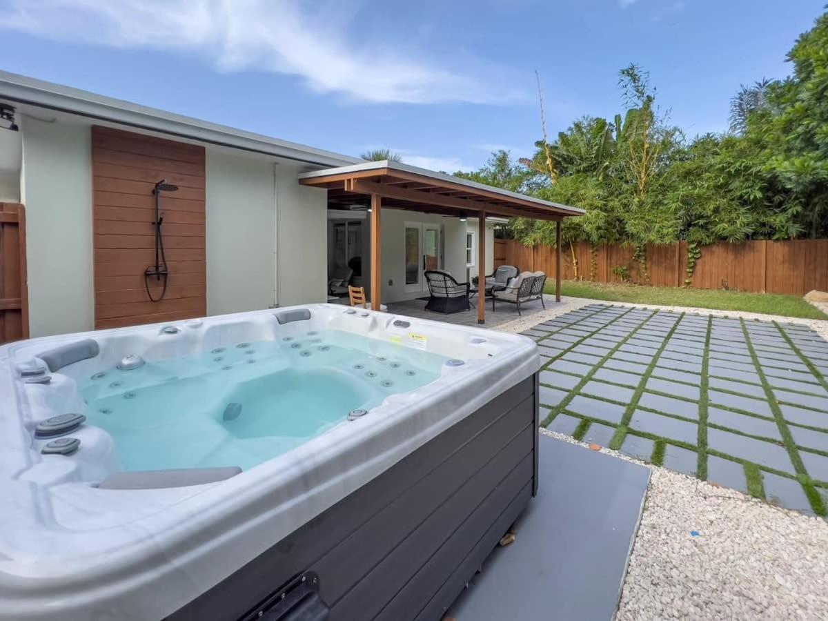 Holiday home Wicker And Wine - Location Hot Tub Gated Yard