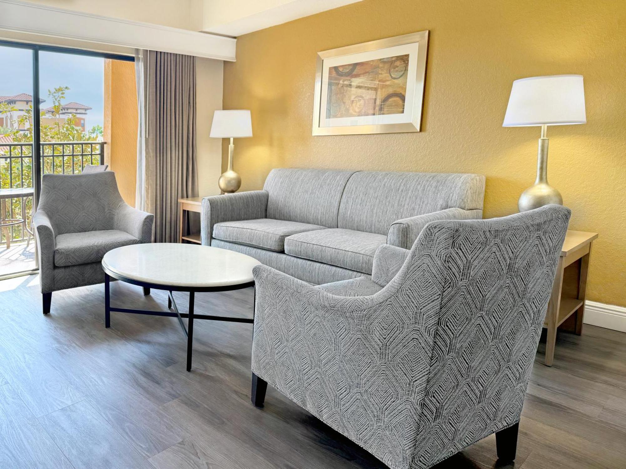 Resort Floridays Orlando Two & Three Bed 4*