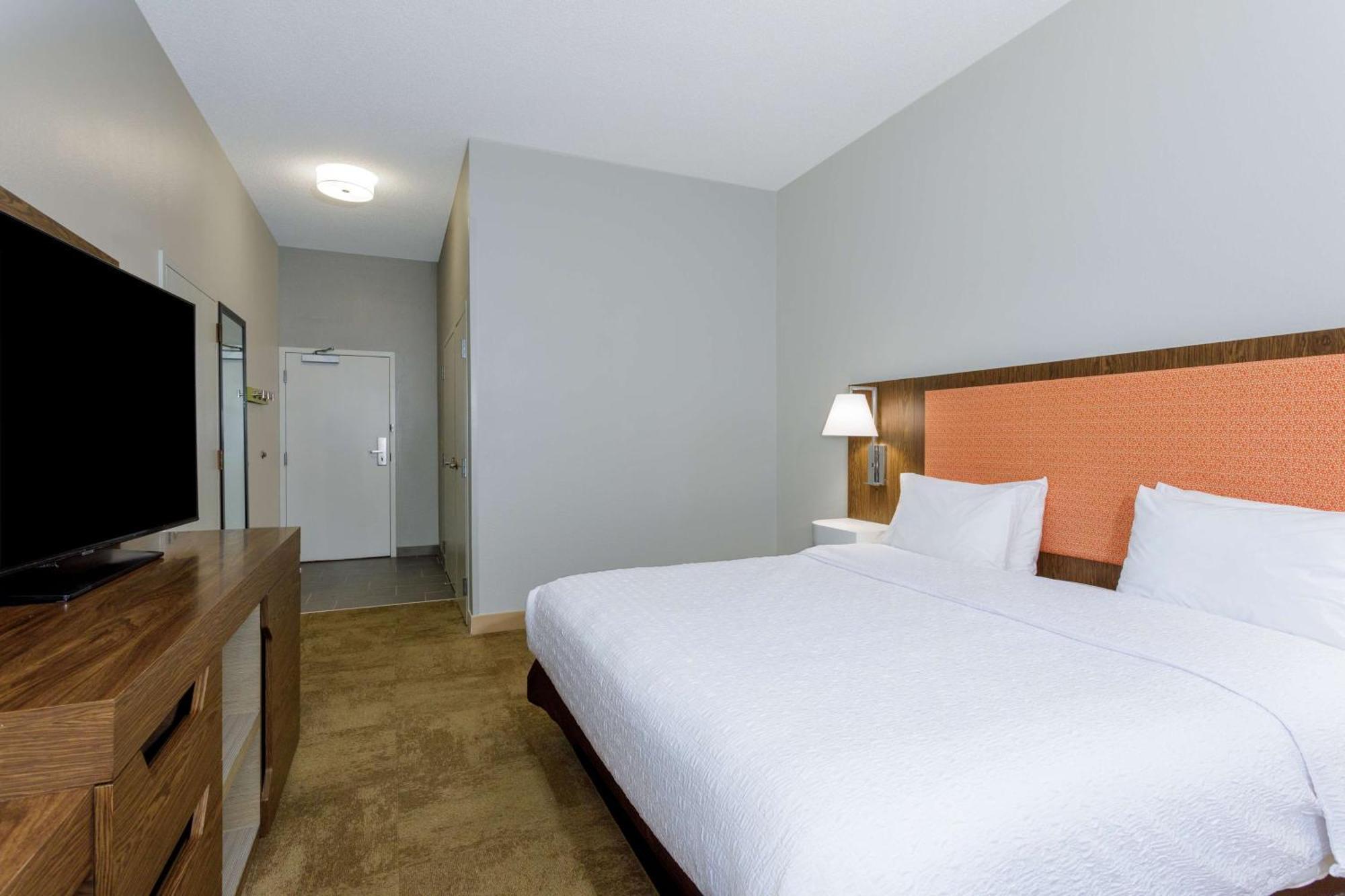 Hampton - I-95 Hotel 3*