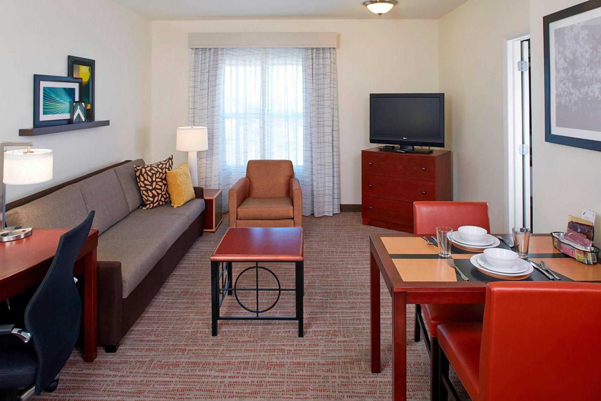 By Marriot Downtown Hotel
