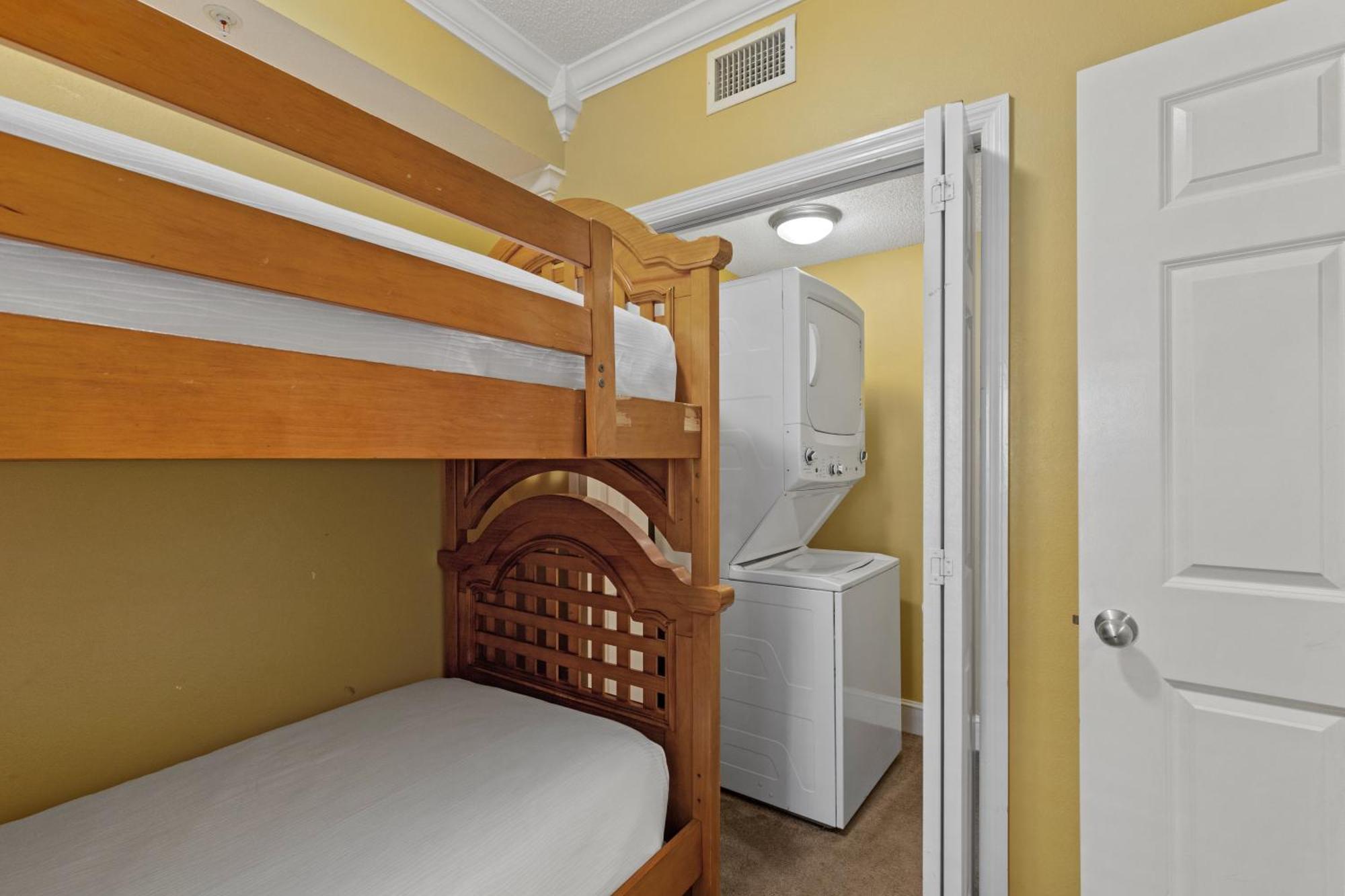 Official Majestic - Over 60 Units - Ocean Front, Panama Beach, Fl 4*