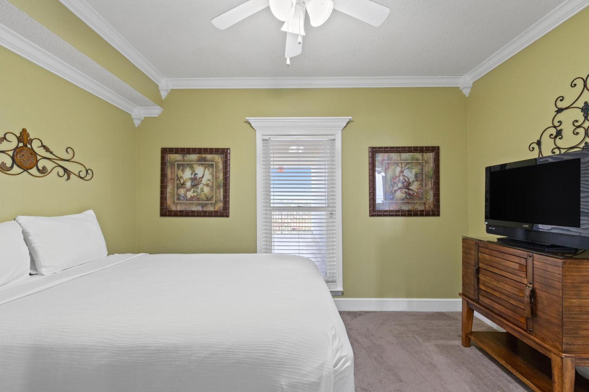 Official Majestic - Over 60 Units - Ocean Front, Panama Beach, Fl 4* Panama City Beach