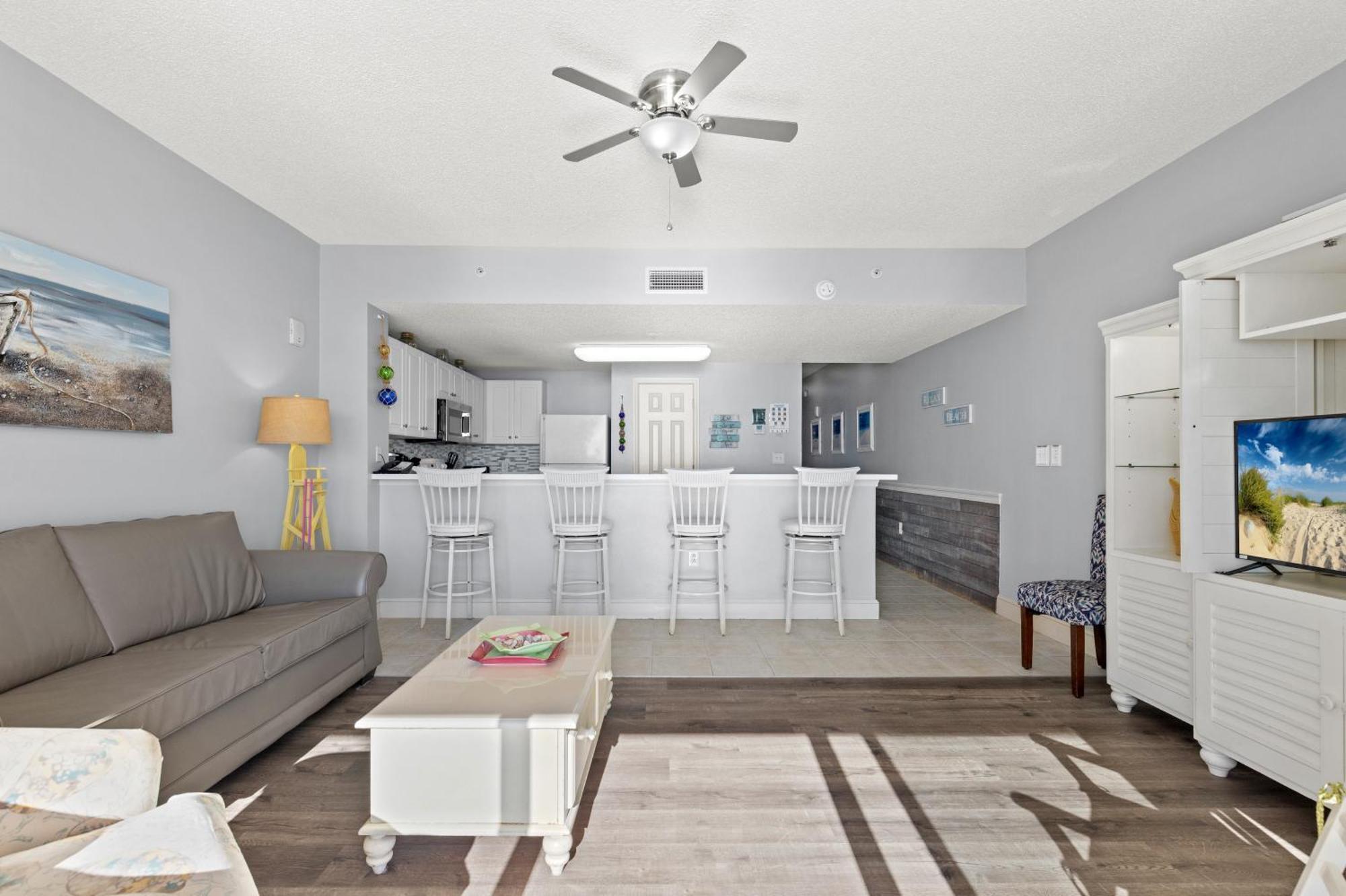 Official Majestic - Over 60 Units - Ocean Front, Panama Beach, Fl 4*