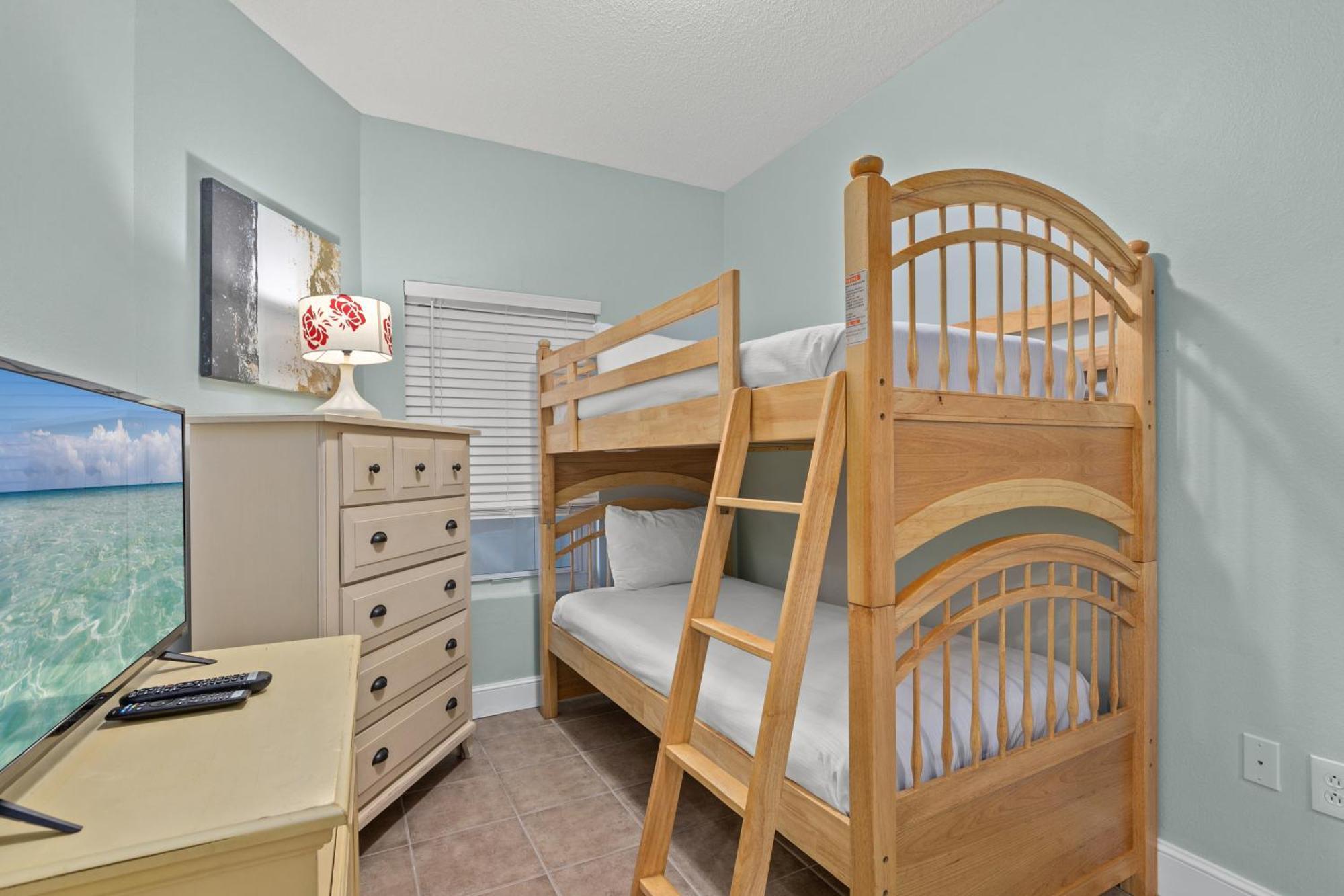Resort Official Majestic - Over 60 Units - Ocean Front, Panama Beach, Fl Panama City Beach